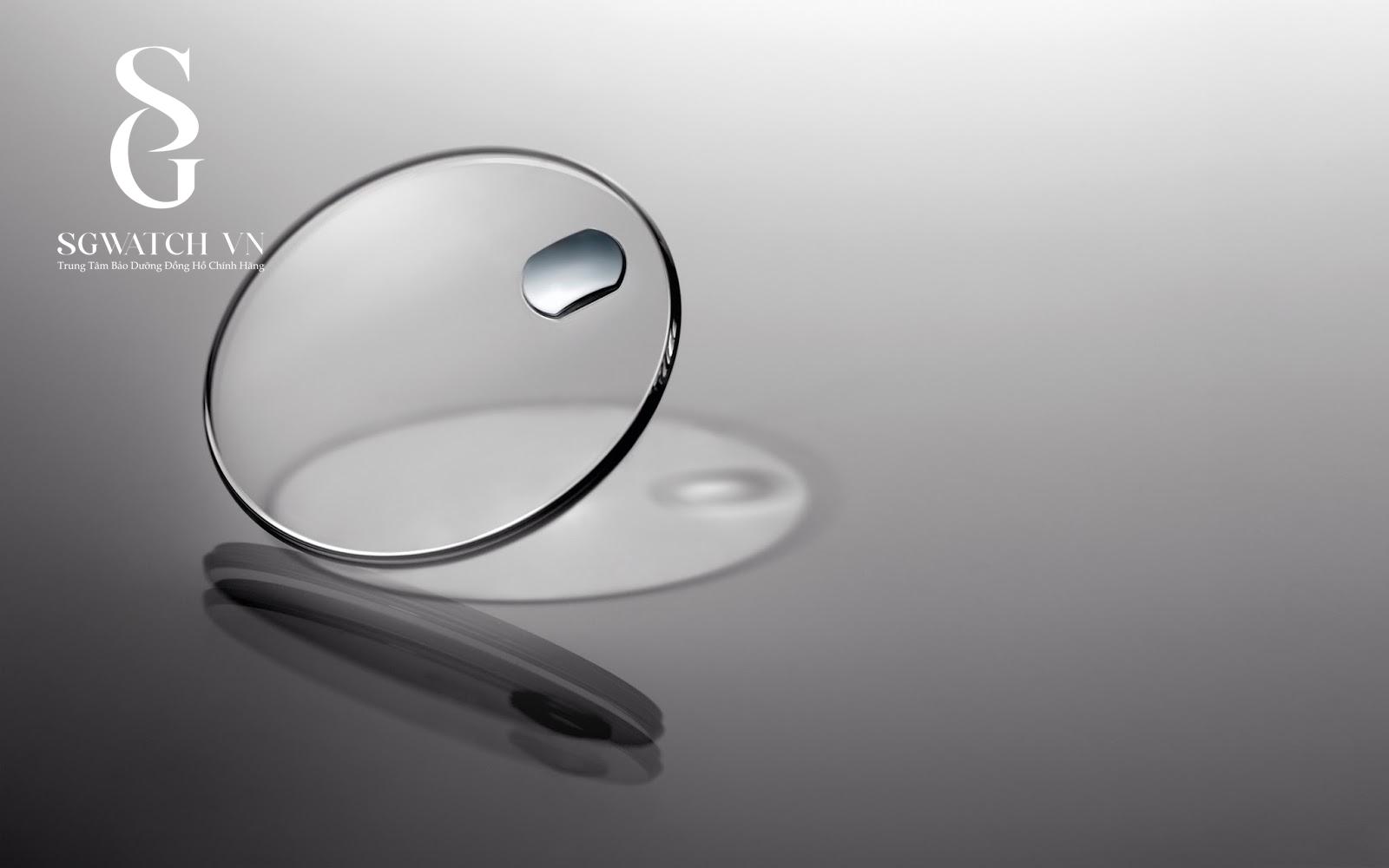 Tại sao kính Sapphire là vật liệu ưu việt cho mặt đồng hồ sang trọng?