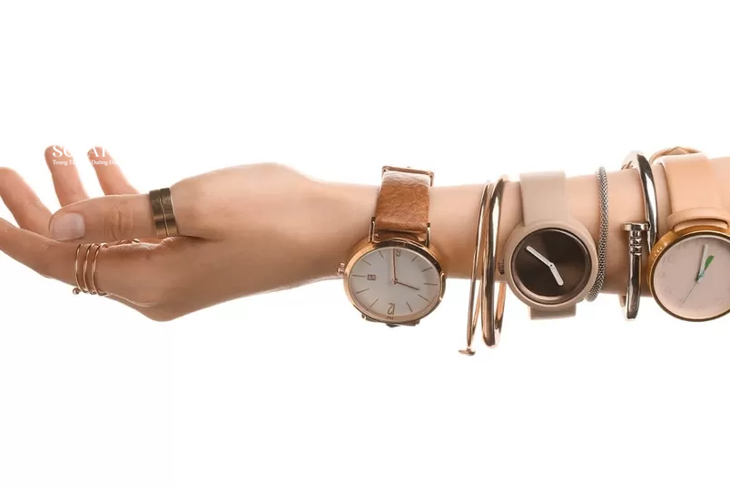 Nhìn lại xu hướng đồng hồ nữ năm 2024