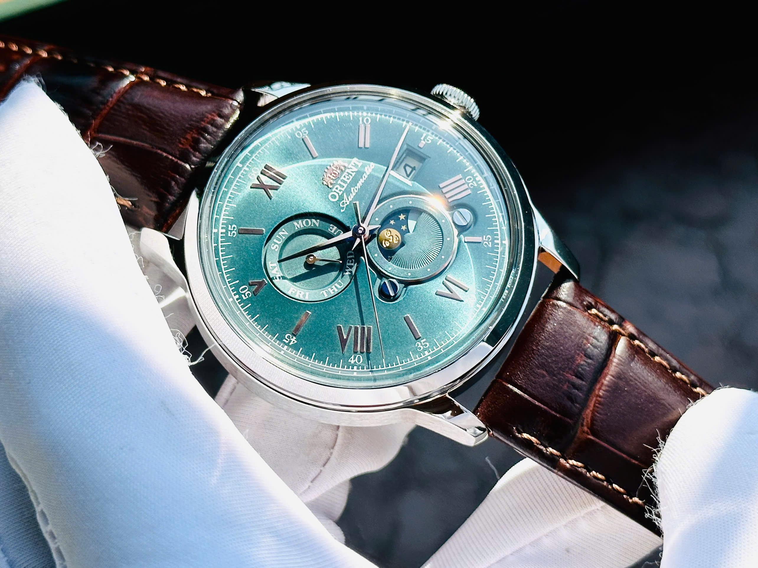 ORIENT SUN AND MOON  RA-AK0805E30B