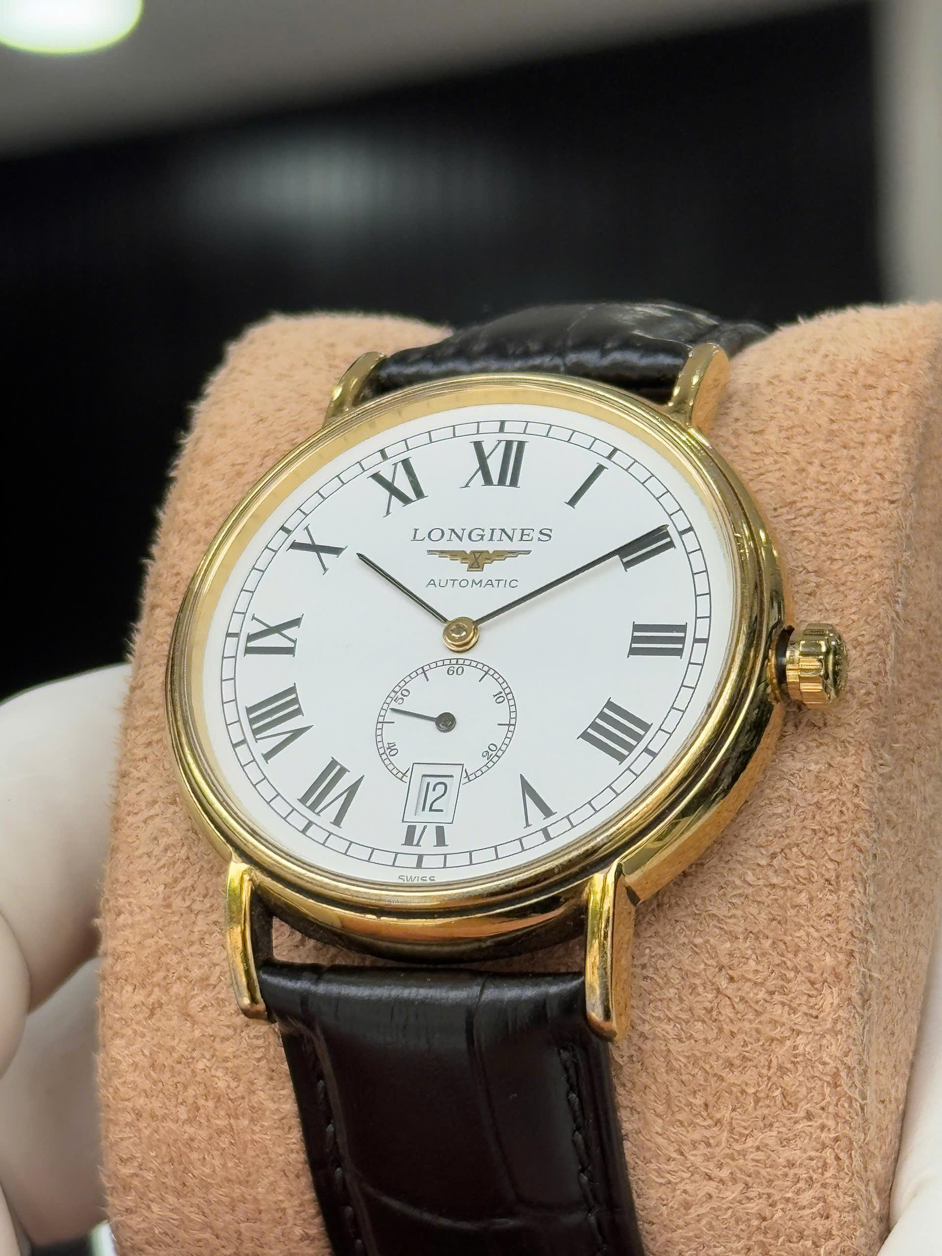 Đồng Hồ Longines Presence L4.805.2.11.2 