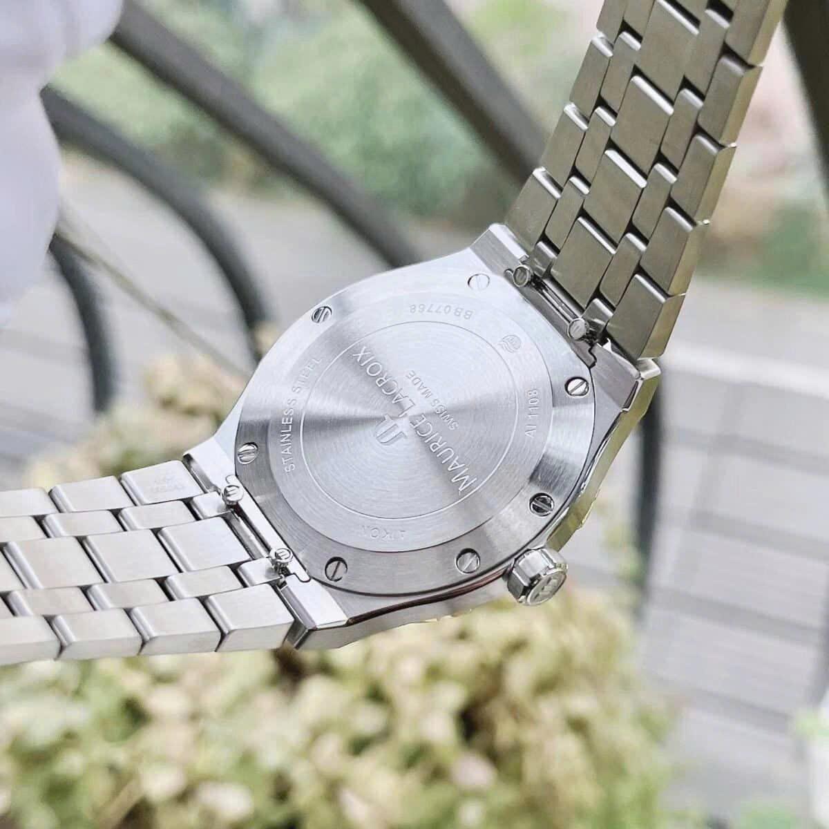 Đồng hồ Maurice Lacroix Aikon Quartz Date AI1108-PVP02-130-1