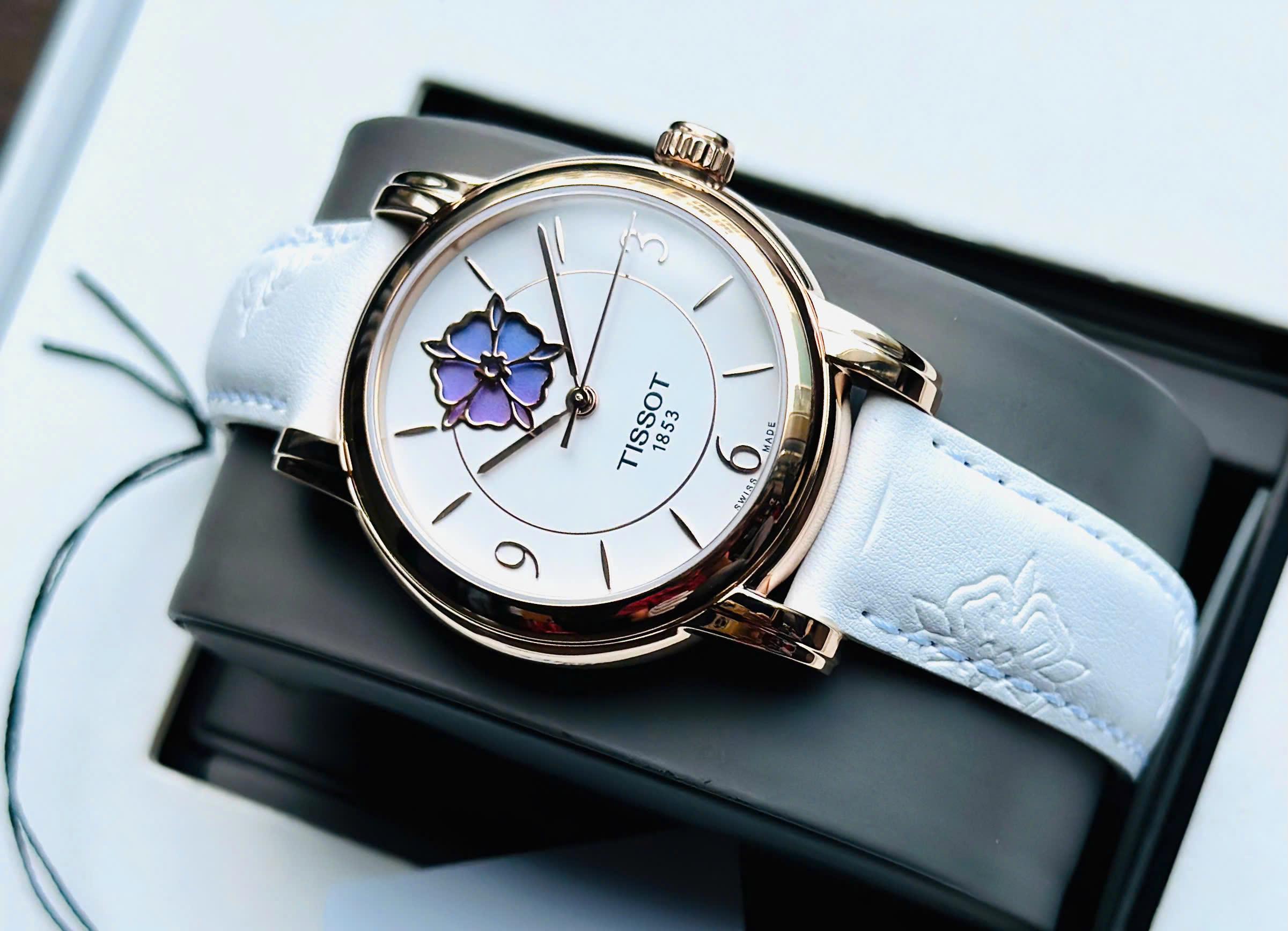 Đồng Hồ Nữ Tissot Lady Heart Flower Powermatic 80 T050.207.37.017.05