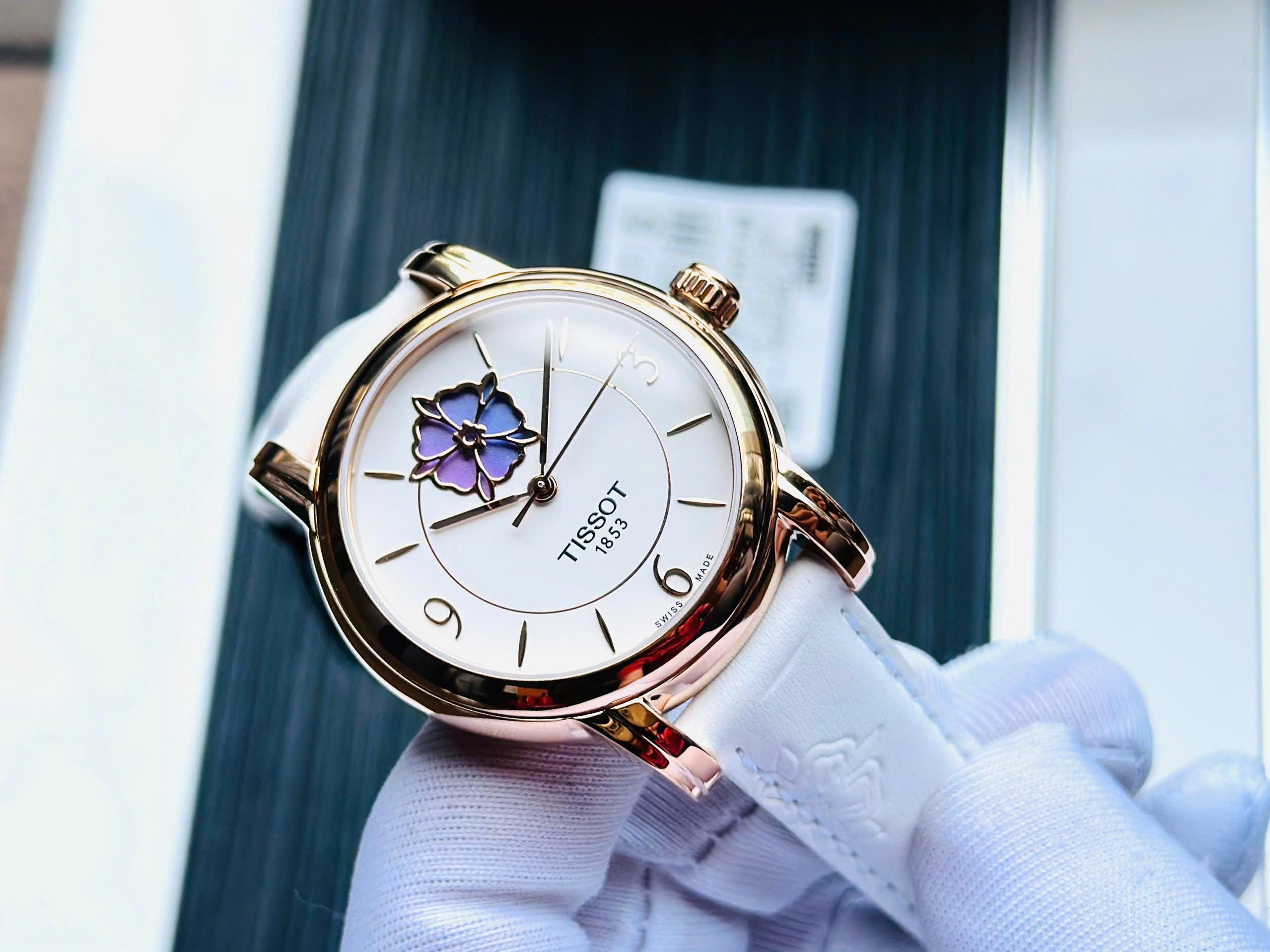 Đồng Hồ Nữ Tissot Lady Heart Flower Powermatic 80 T050.207.37.017.05
