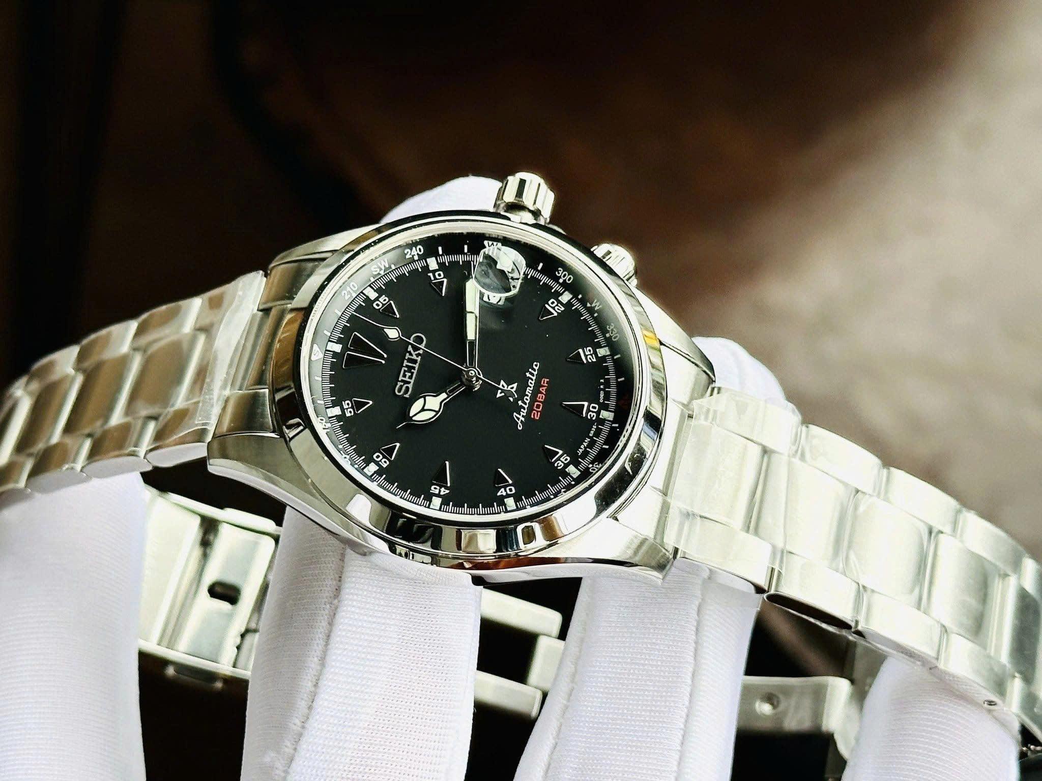 Đồng Hồ Seiko Automatic Prospex Alpinist Black Dial SPB117J1