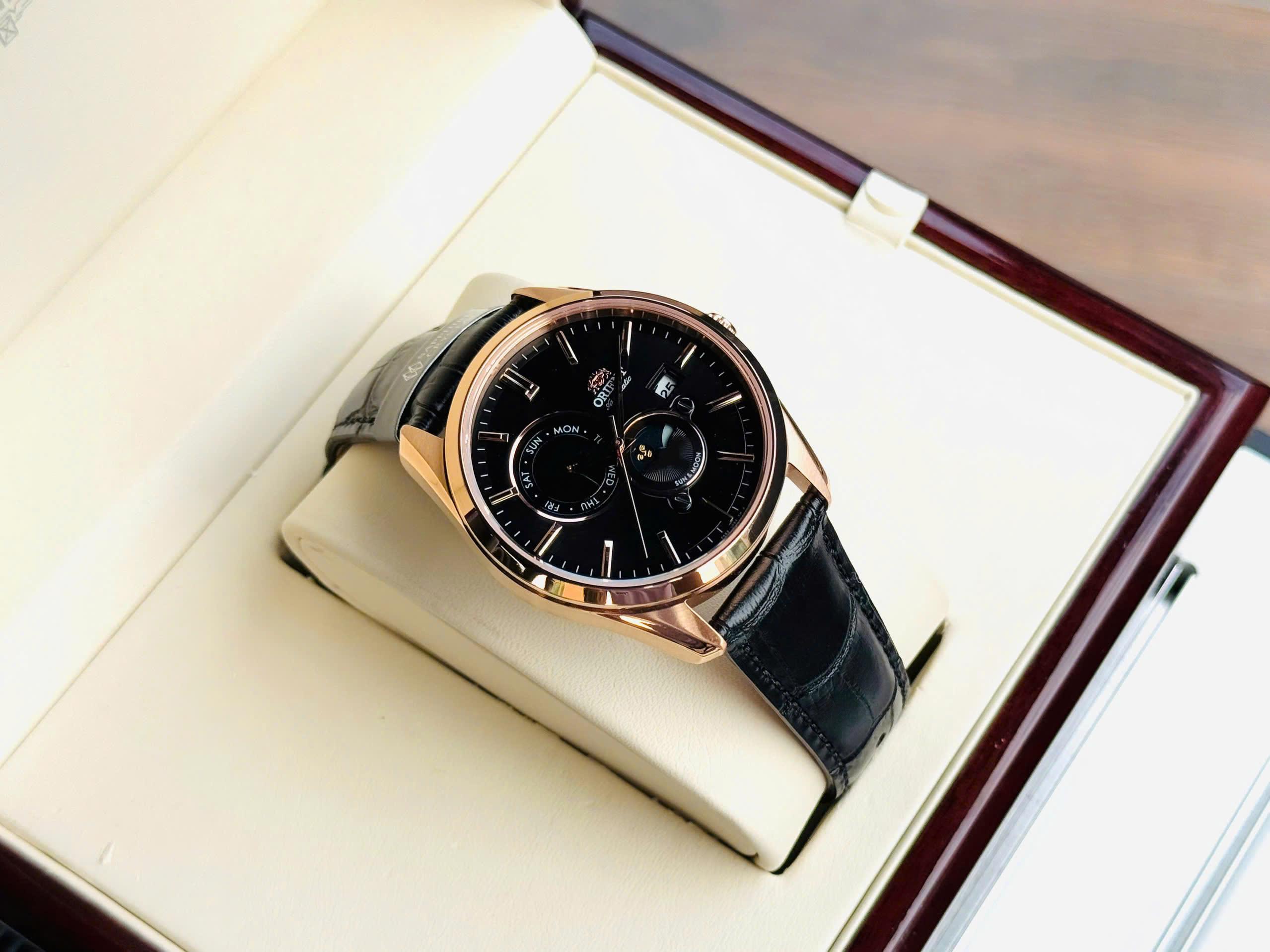Đồng hồ nam Orient Sun And Moon Gen 5 RA-AK0309B30B
