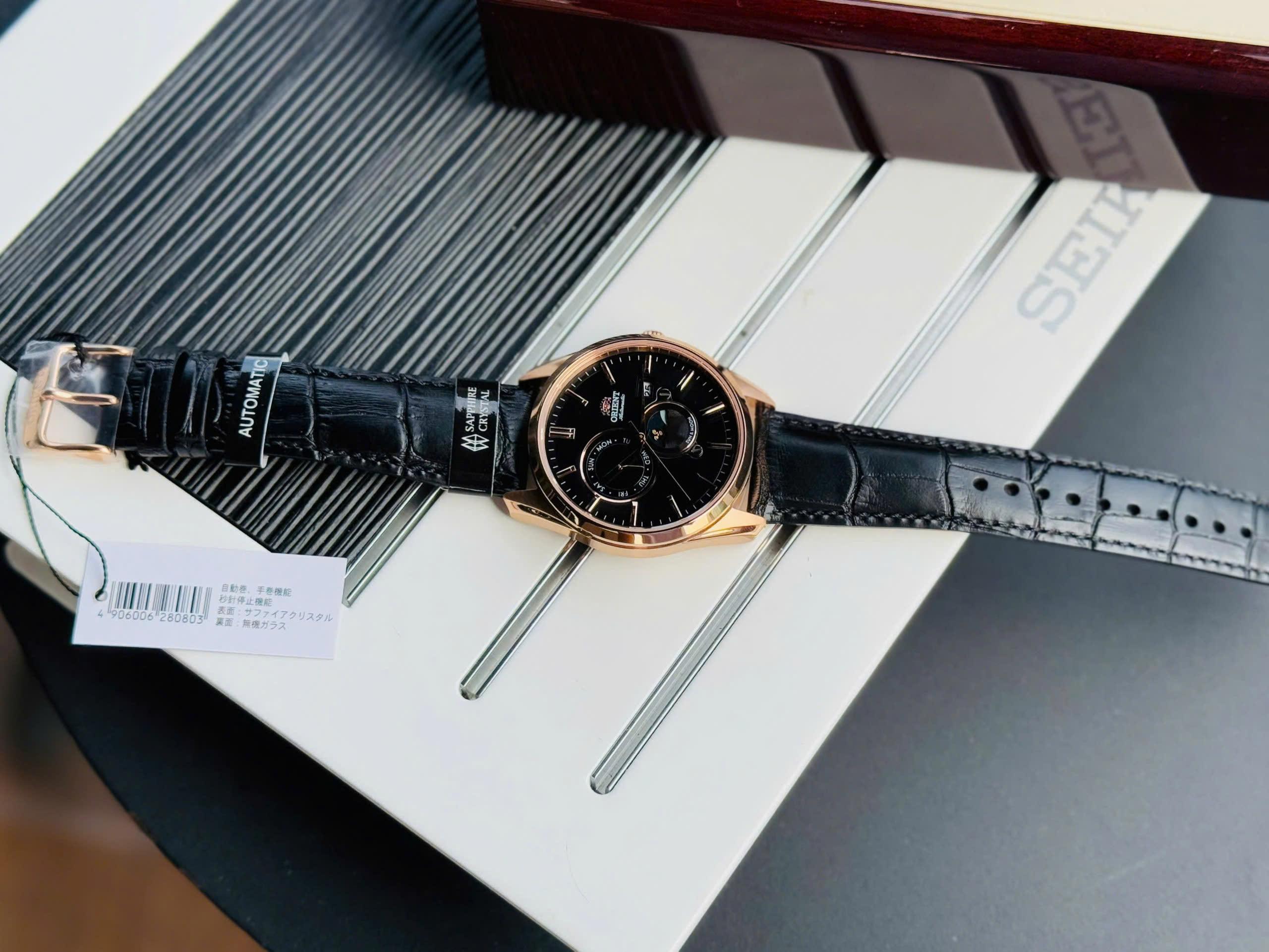 Đồng hồ nam Orient Sun And Moon Gen 5 RA-AK0309B30B