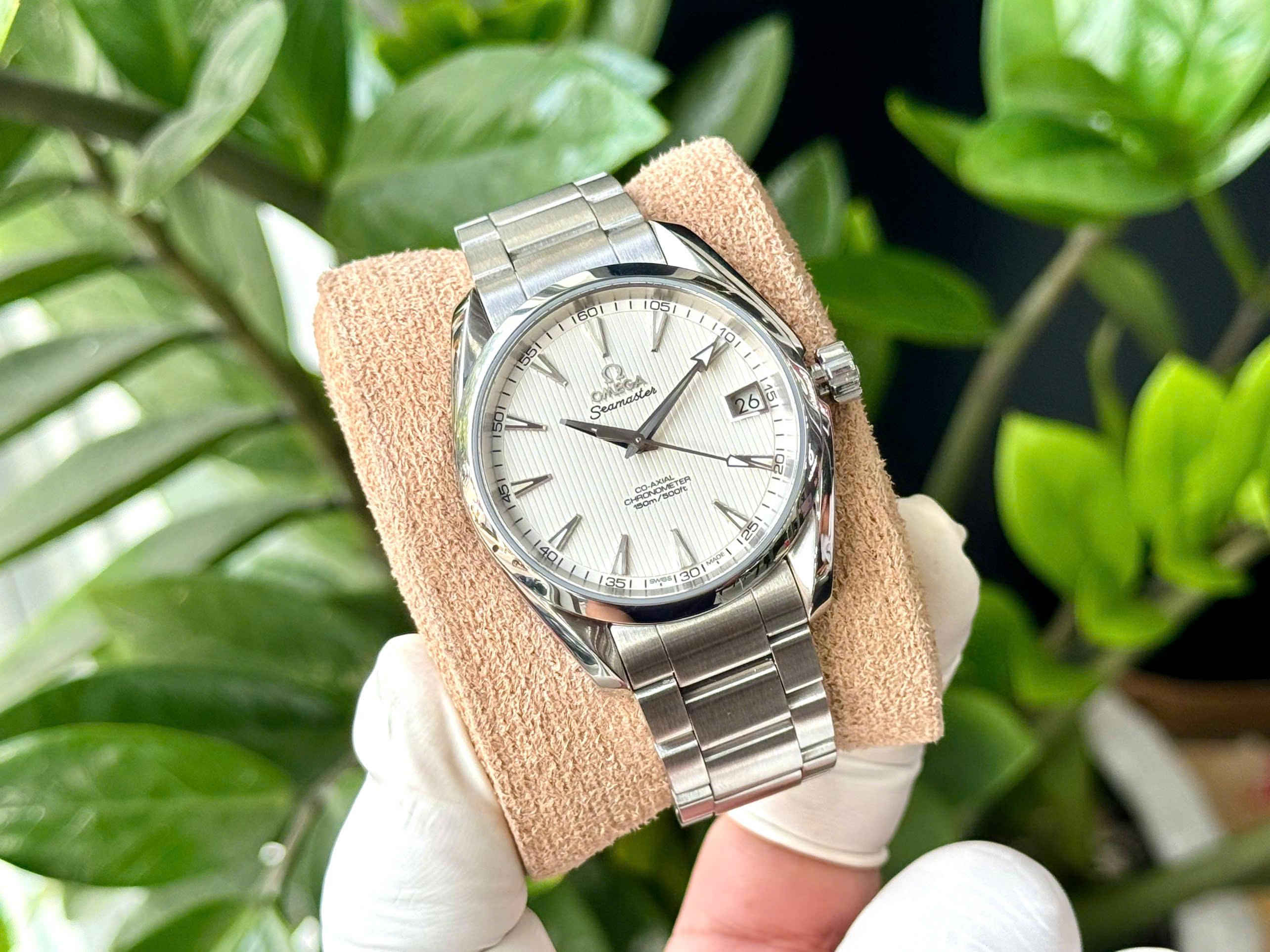 Đồng hồ Omega Seamaster Aqua Terra Chronometer 38.5mm 231.10.39.21.02.001 - Tình trạng đã qua sử dụng, Fullbox thẻ