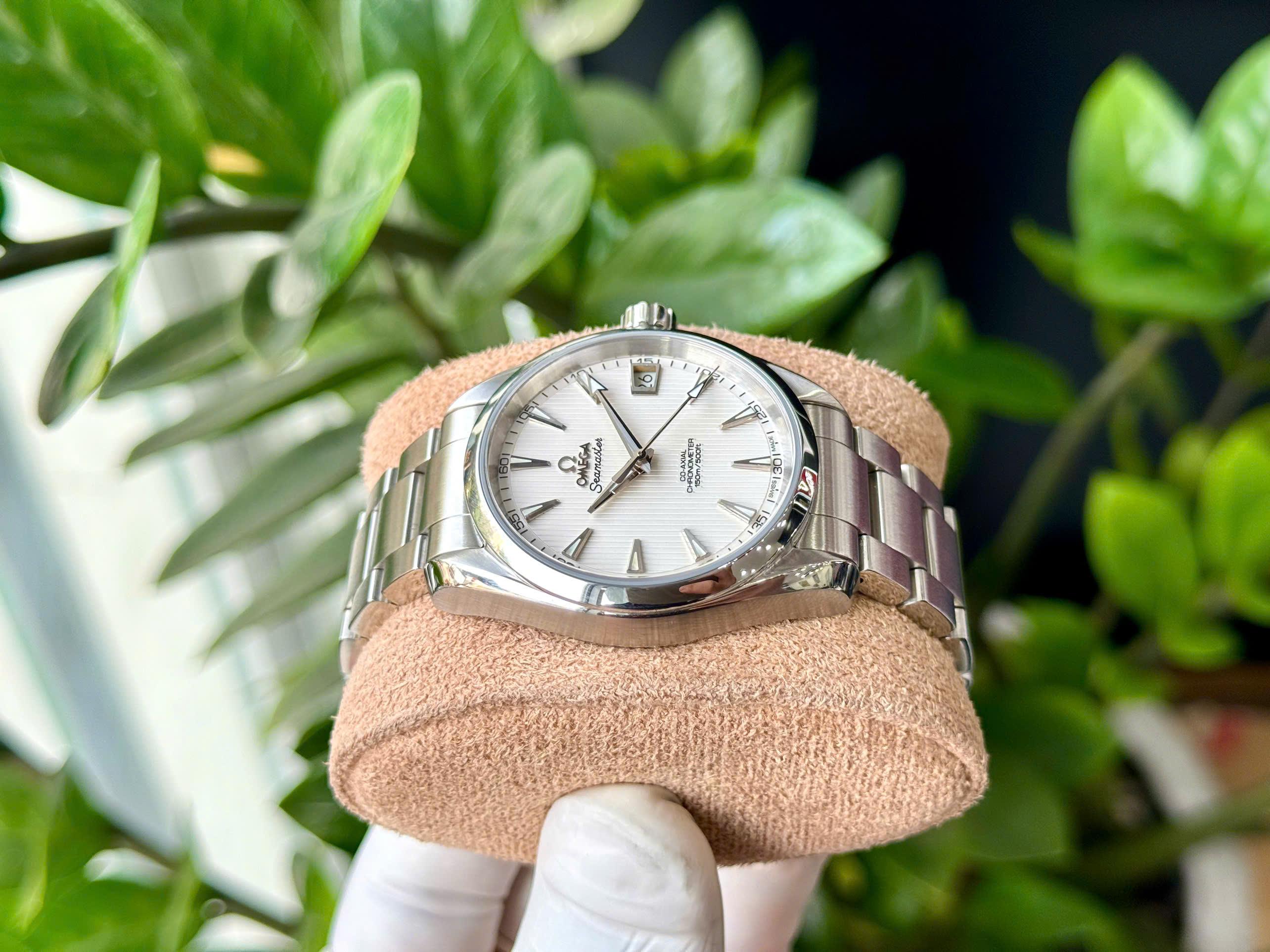 Đồng hồ Omega Seamaster Aqua Terra Chronometer 38.5mm 231.10.39.21.02.001 - Tình trạng đã qua sử dụng, Fullbox thẻ