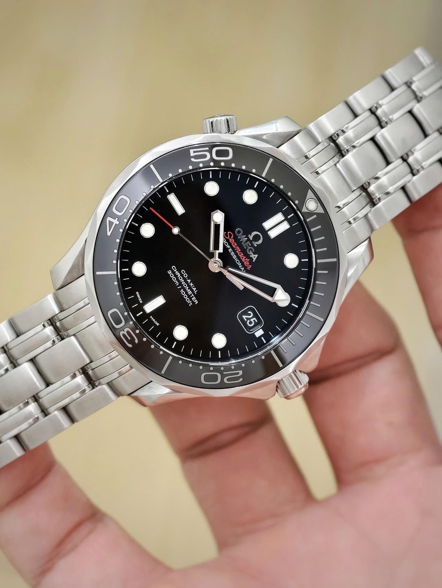Omega Seamaster Pro Diver 300m 41mm Co-Axial 2500 Black Ceramic SMPc 212.30.41.20.01.003 - Tình trạng đã qua sử dụng, Fullbox, Thẻ
