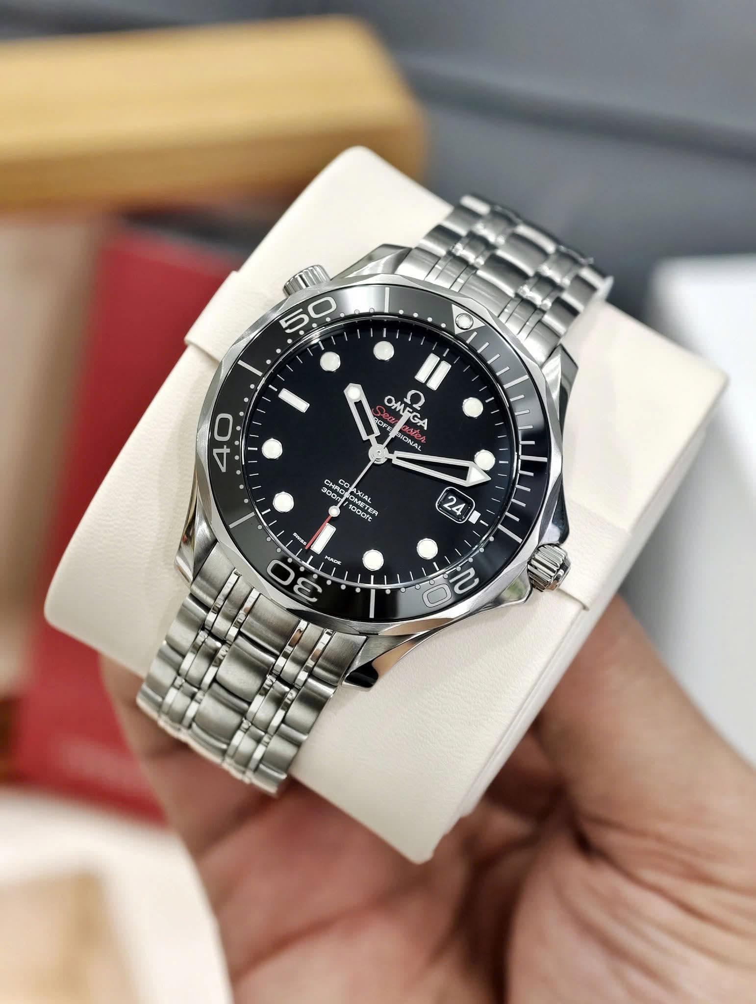 Omega Seamaster Pro Diver 300m 41mm Co-Axial 2500 Black Ceramic SMPc 212.30.41.20.01.003 - Tình trạng đã qua sử dụng, Fullbox, Thẻ