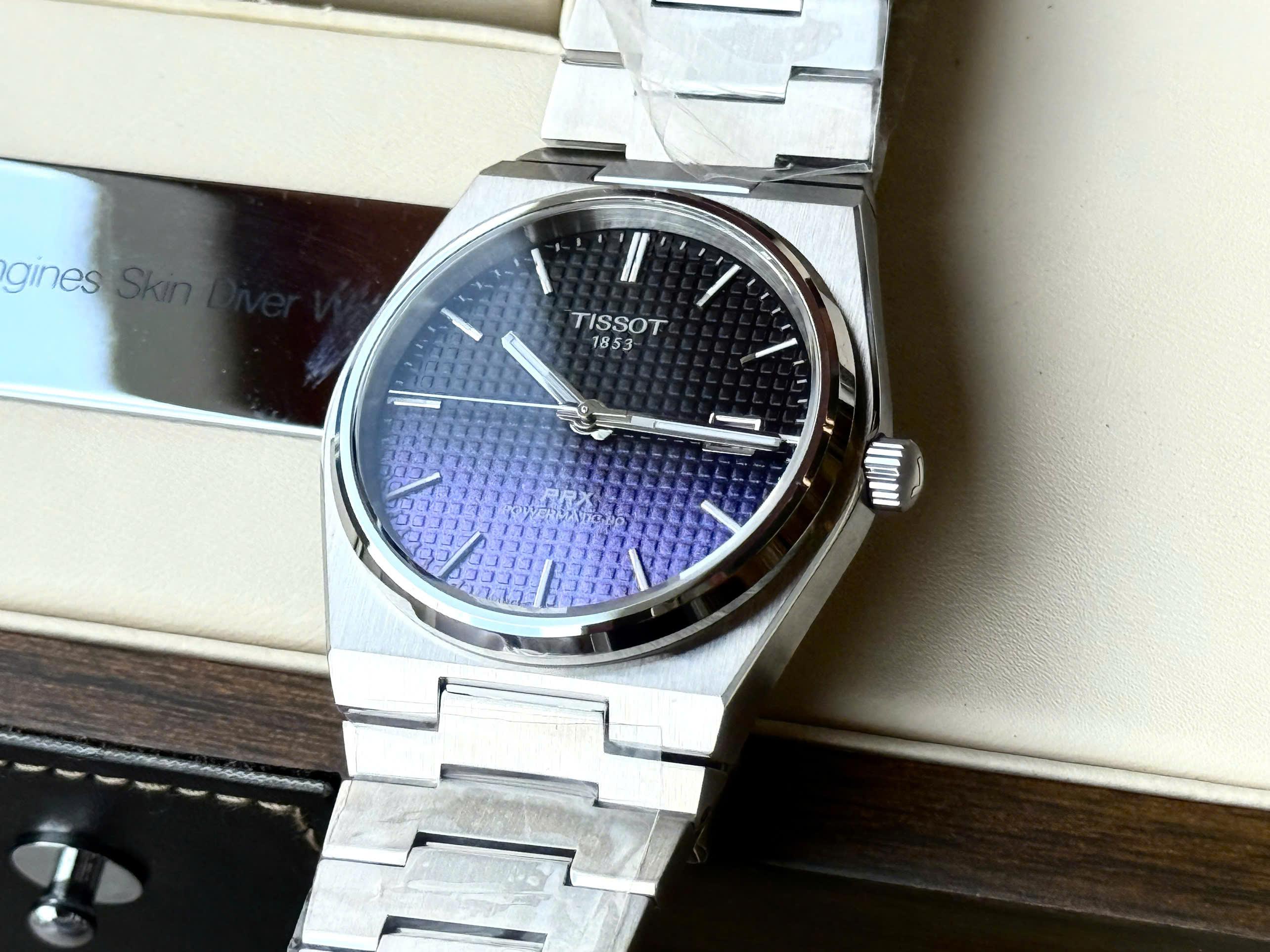Tissot PRX Powermatic 80 T137.407.11.051.01
