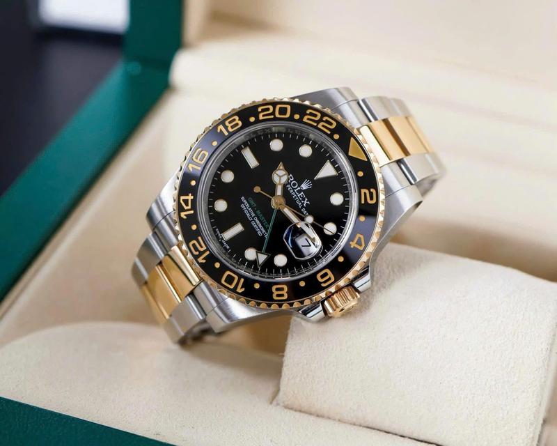 Rolex GMT-Master II 116713LN – Biểu tượng đồng hồ cho người đàn ông hiện đại