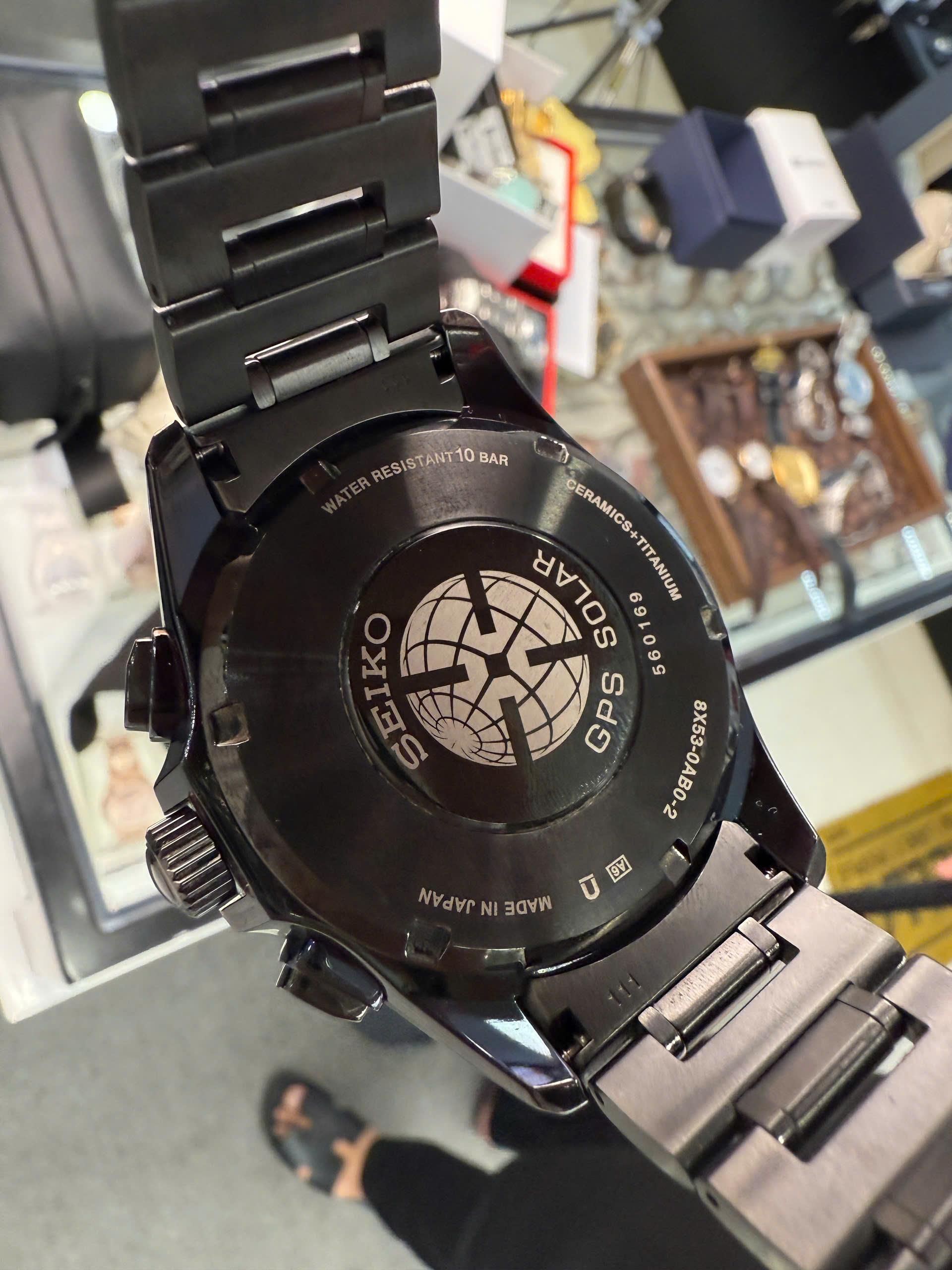 Seiko Astron SSE049J1 – GPS Solar Dual Time Titanium Chính Hãng