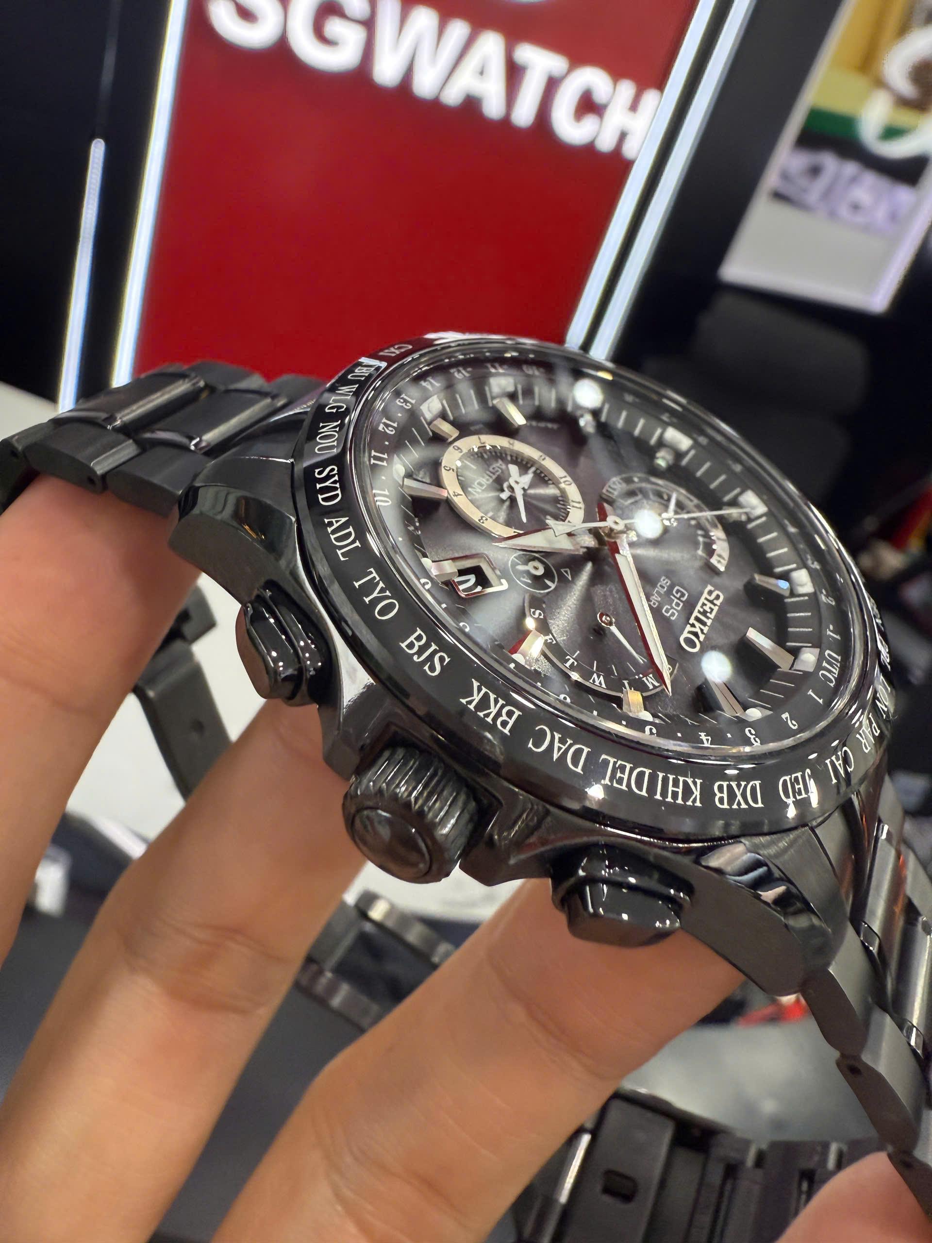 Seiko Astron SSE049J1 – GPS Solar Dual Time Titanium Chính Hãng