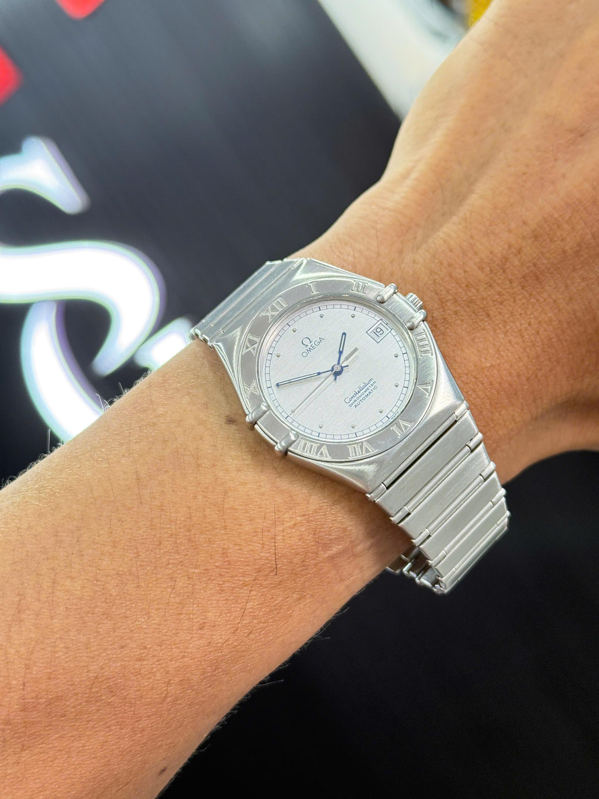 Omega Constellation 368.1075 – Dấu ấn thiết kế cổ điển của thời gian