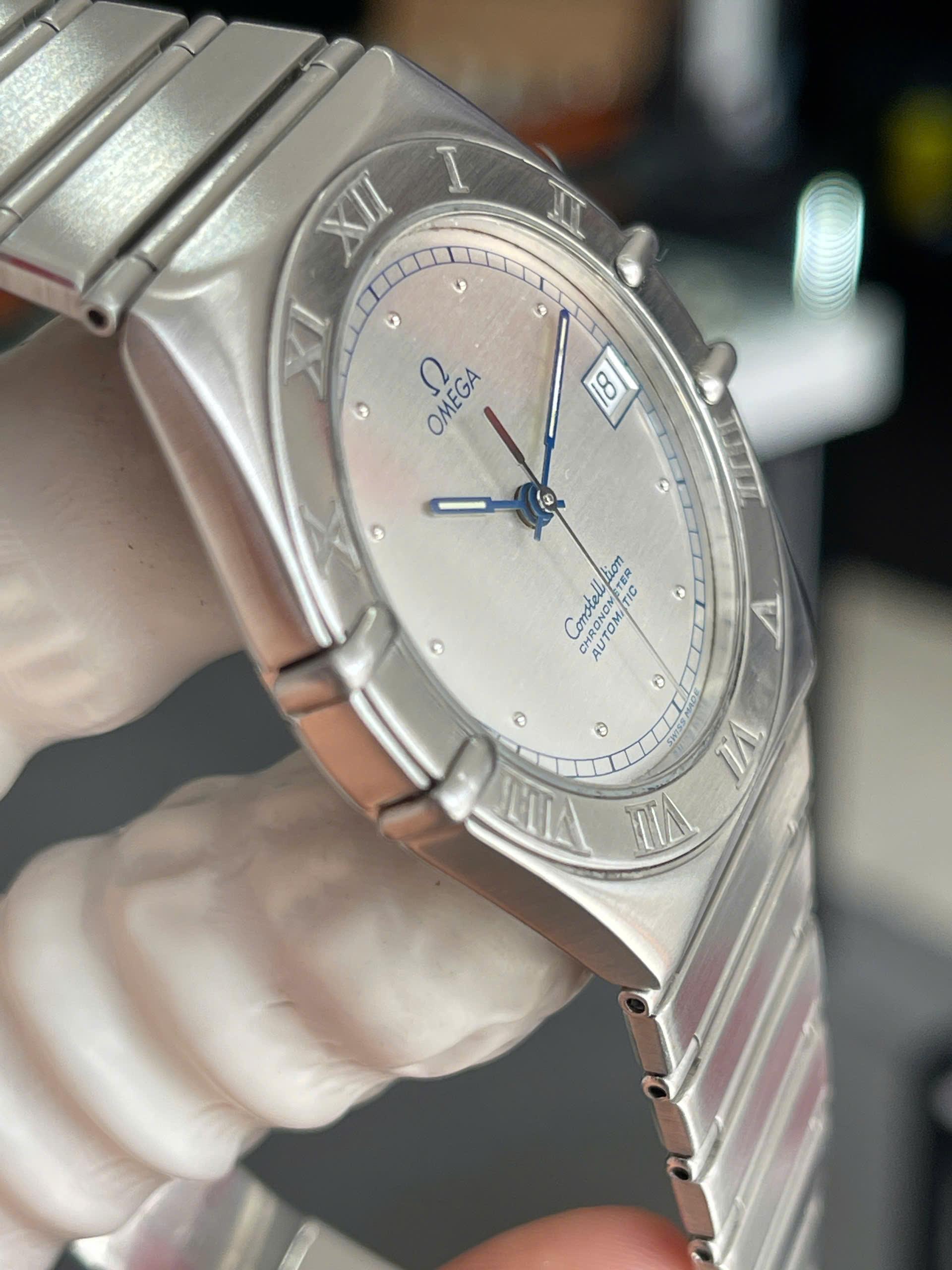 Omega Constellation 368.1075 – Dấu ấn thiết kế cổ điển của thời gian