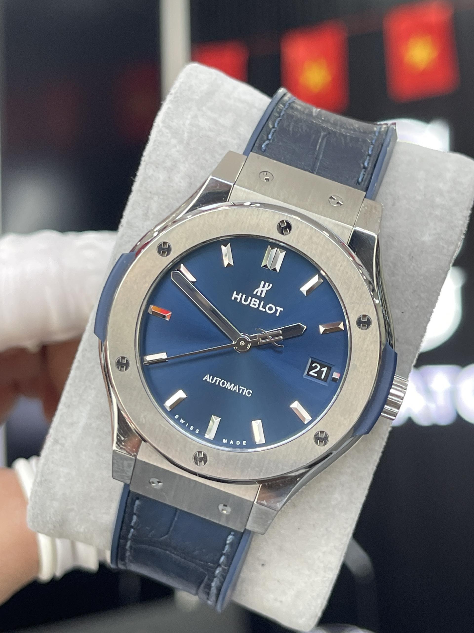 Hublot Classic Fusion Black Titanium 565.NX.7170.LR 38mm – Biểu tượng đẳng cấp trong thiết kế tối giản