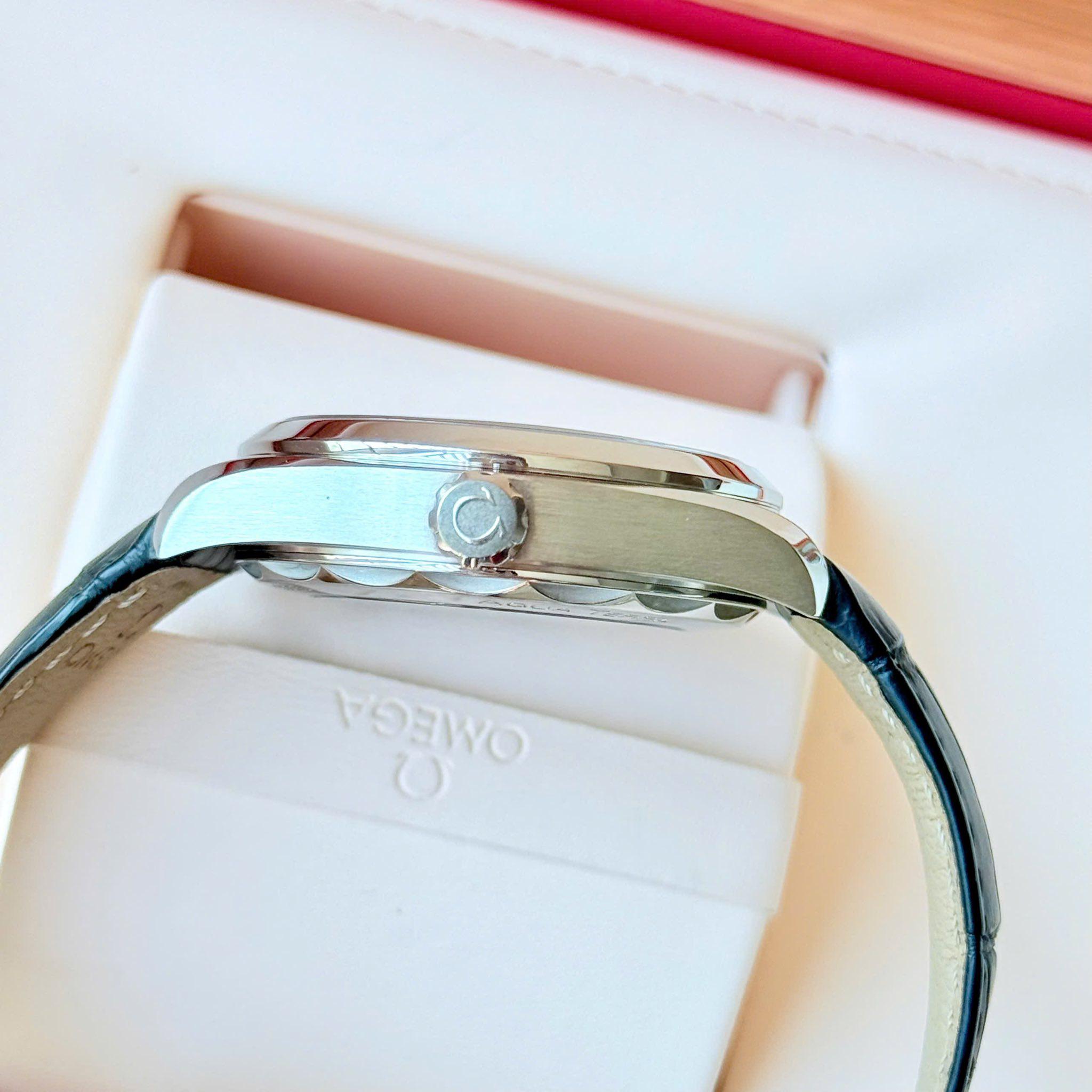 Omega Seamaster Aqua Terra 38mm 220.13.38.20.60.001 – Mặt Số Xanh Deep Green