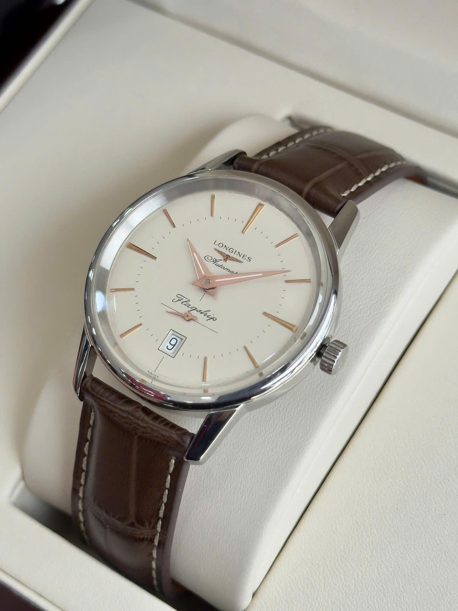 Longines Flagship Heritage L4.795.4.78.2 – Đáy vàng 18K Thuận Buồm Xuôi Gió