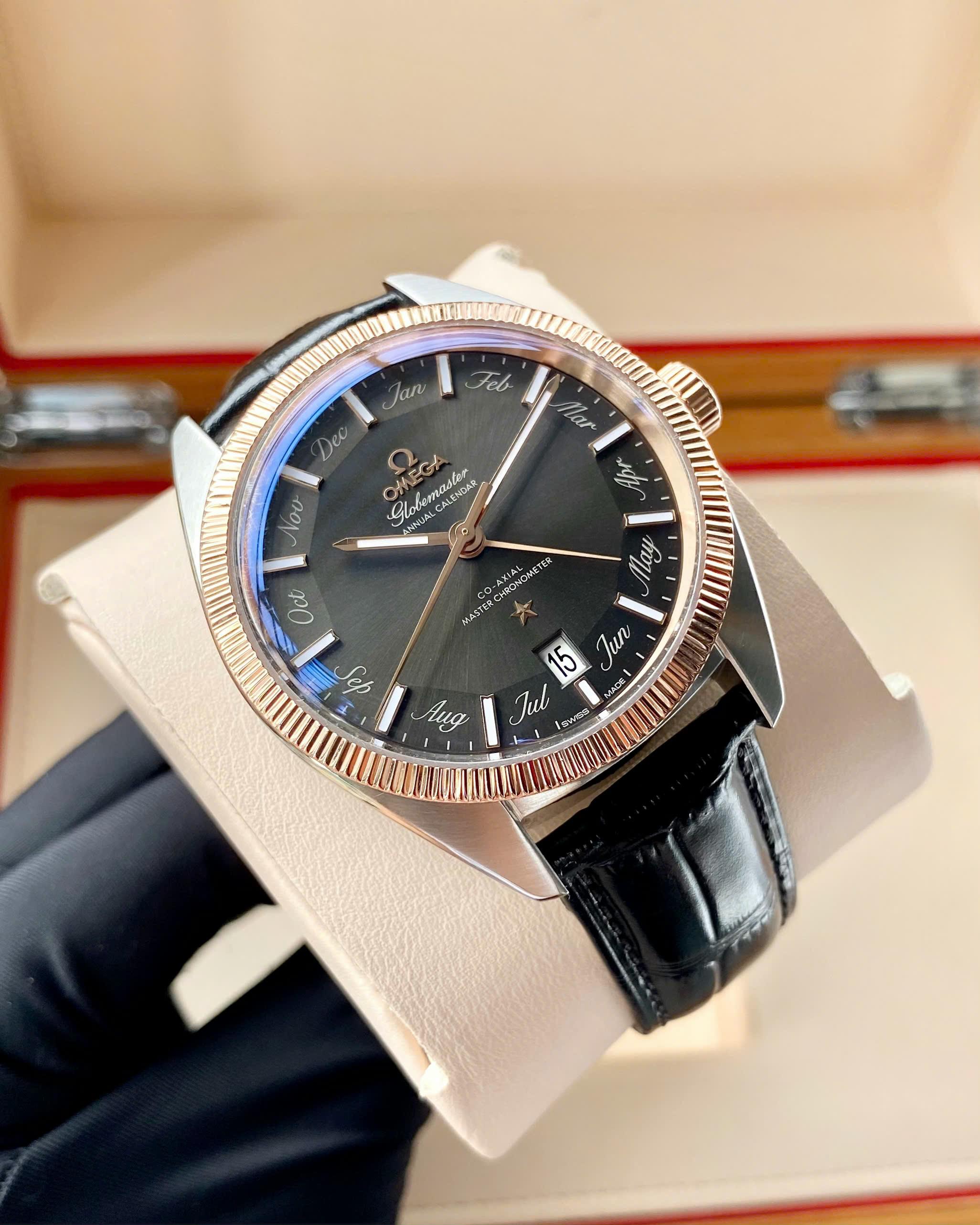 Omega Globemaster Annual Calendar Automatic Mens 41mm Sedna Gold 130.23.41.22.06.001