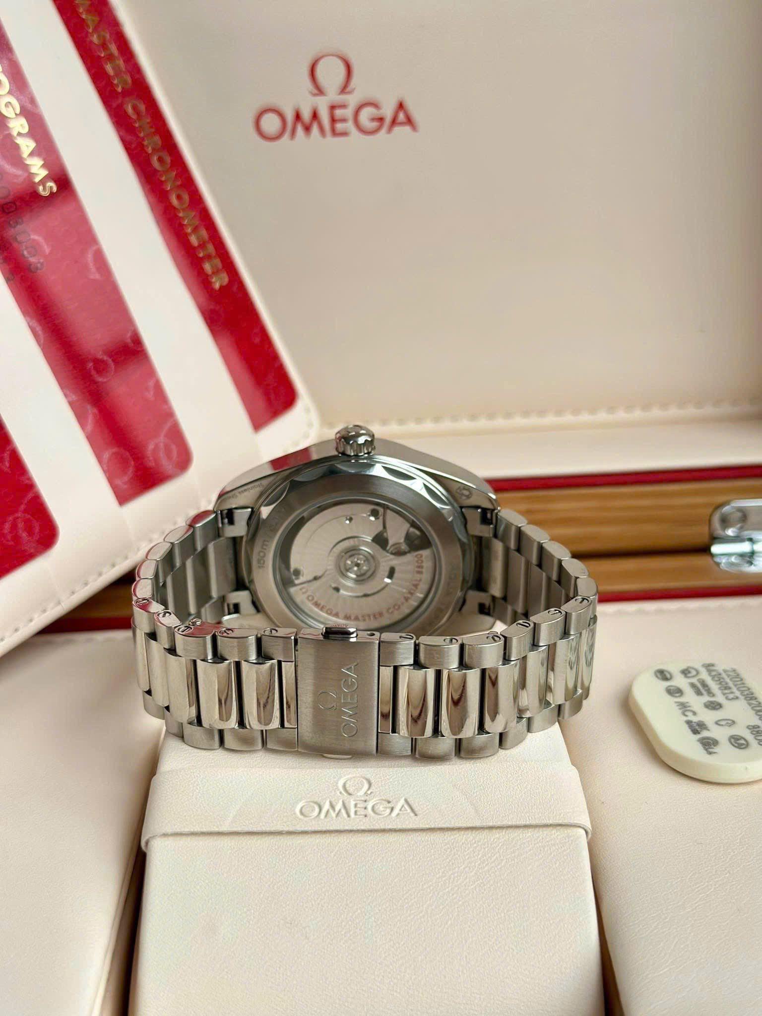 68d7bc50402d11bf0a80e369