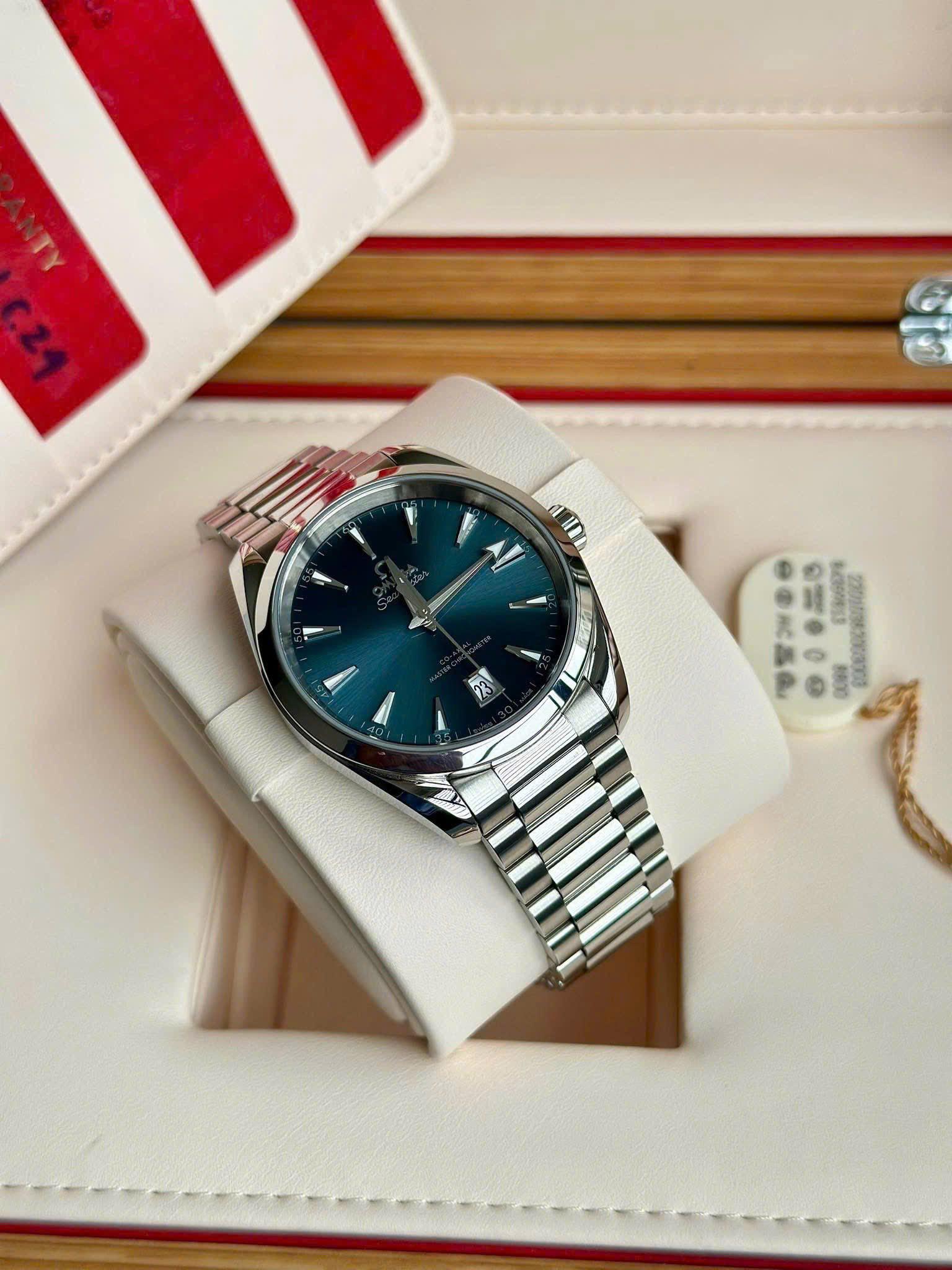 Omega Seamaster Aqua Terra Shades 150M 38mm Atlantic Blue – 220.10.38.20.03.003