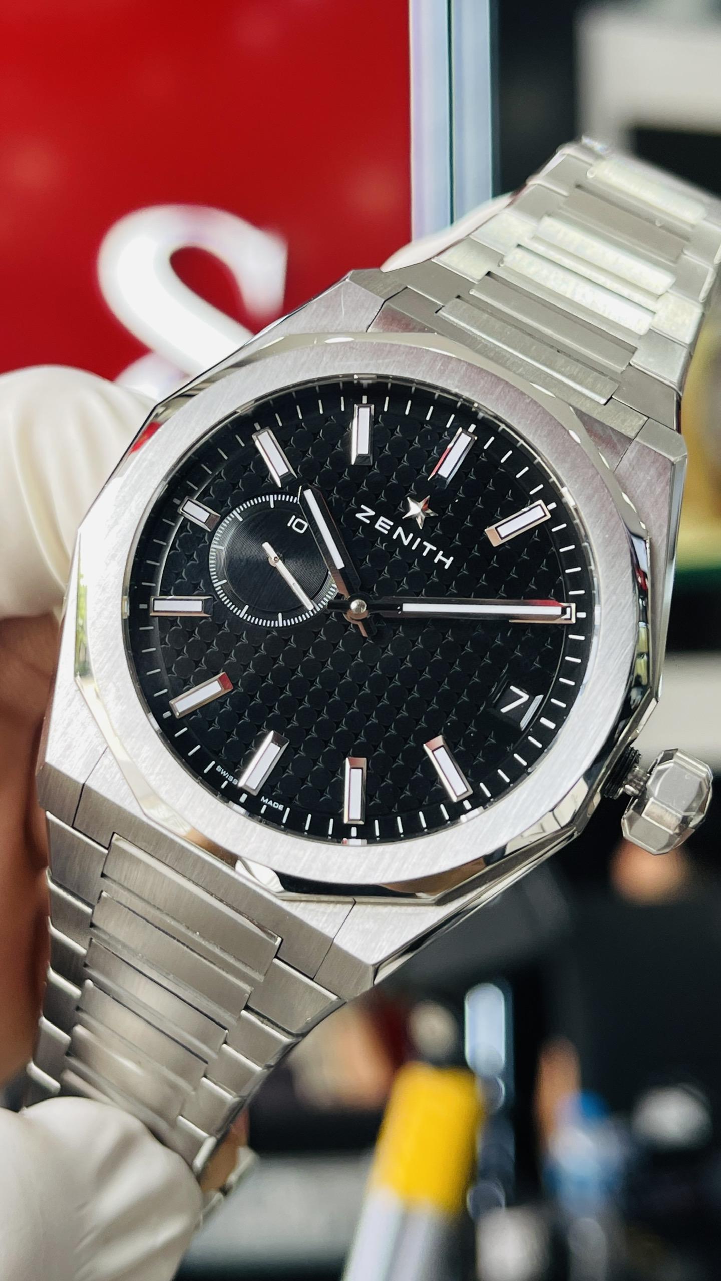 Zenith Defy Skyline 03.9300.3620/21.I001 41mm – Cỗ máy thể thao chuẩn Swiss Made
