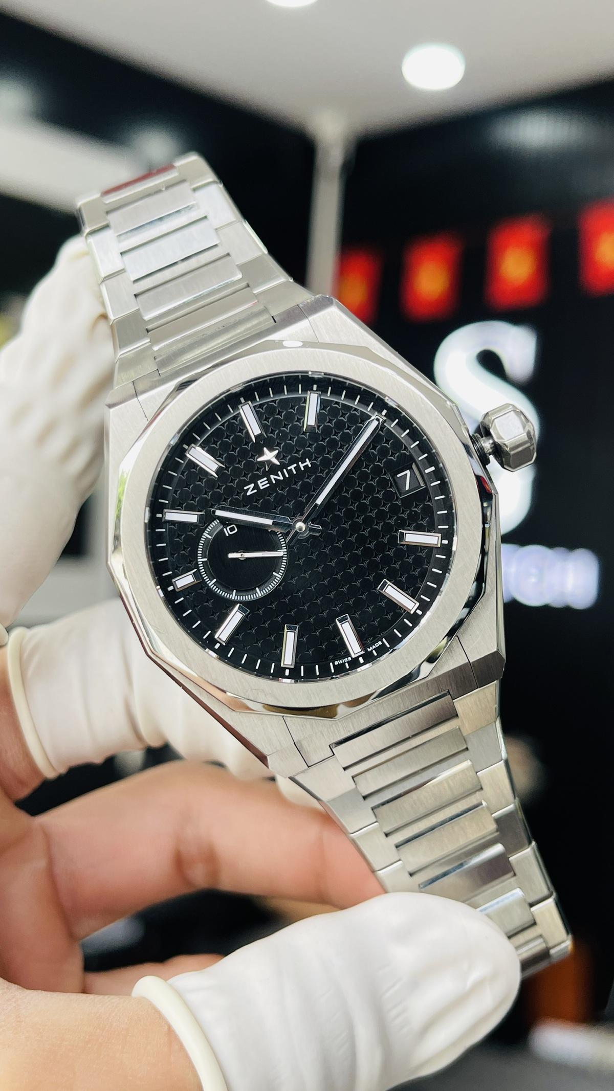 Zenith Defy Skyline 03.9300.3620/21.I001 41mm – Cỗ máy thể thao chuẩn Swiss Made