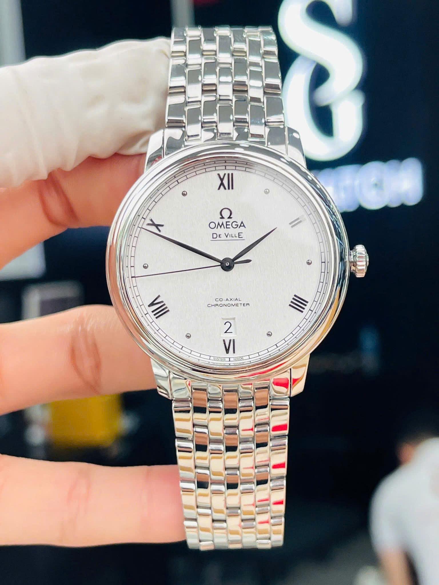 Omega De Ville Prestige Co-Axial Chronometer 39.5mm – Ref. 424.10.40.20.02.007