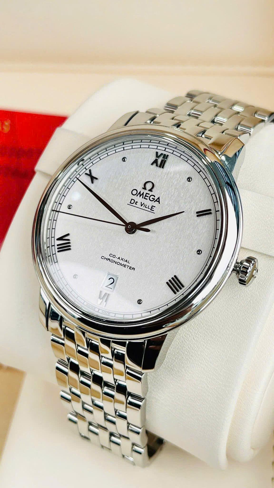 Omega De Ville Prestige Co-Axial Chronometer 39.5mm – Ref. 424.10.40.20.02.007