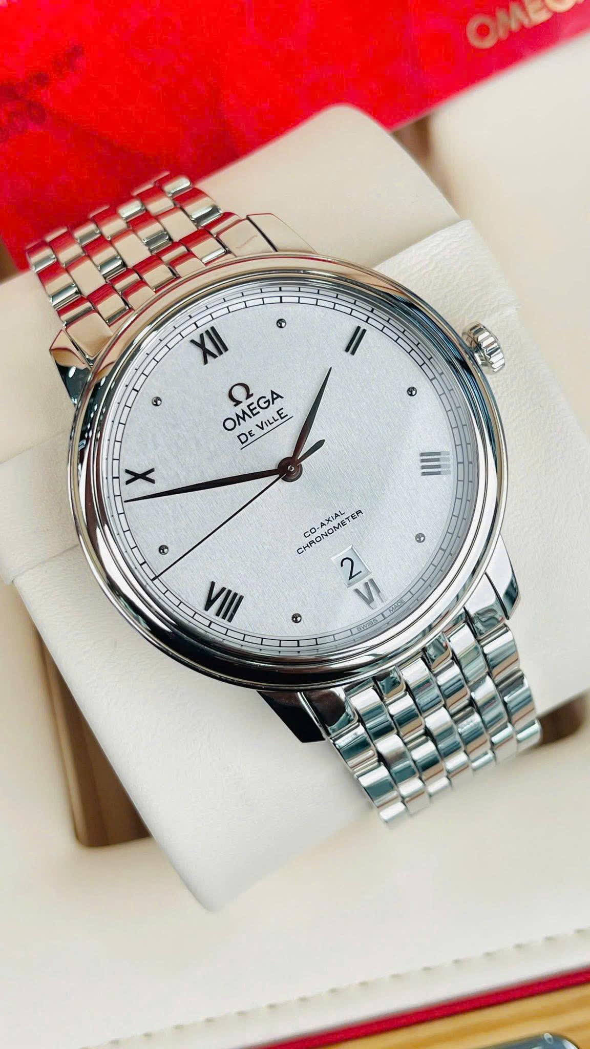 Omega De Ville Prestige Co-Axial Chronometer 39.5mm – Ref. 424.10.40.20.02.007