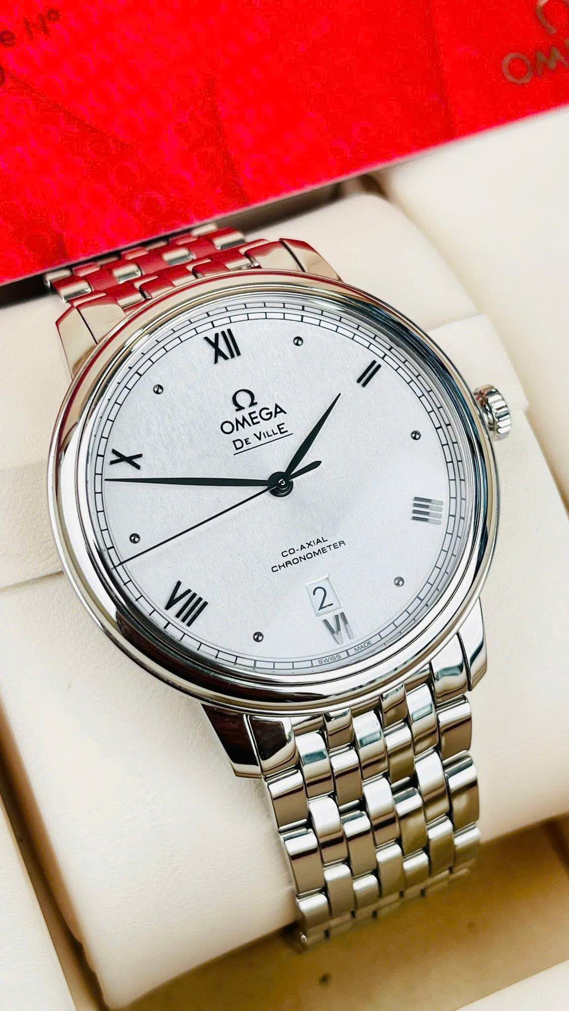 Omega De Ville Prestige Co-Axial Chronometer 39.5mm – Ref. 424.10.40.20.02.007