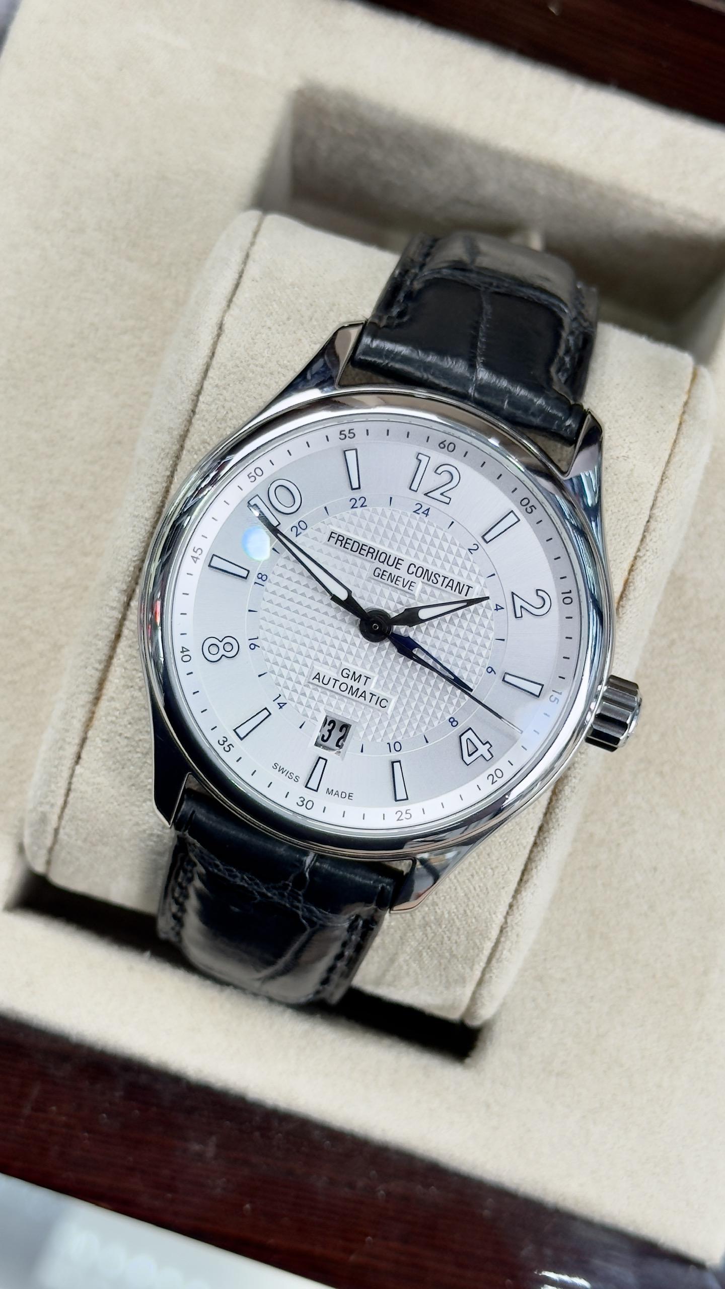 Frederique Constant Runabout GMT Limited Edition FC-350RMS5B6 Used