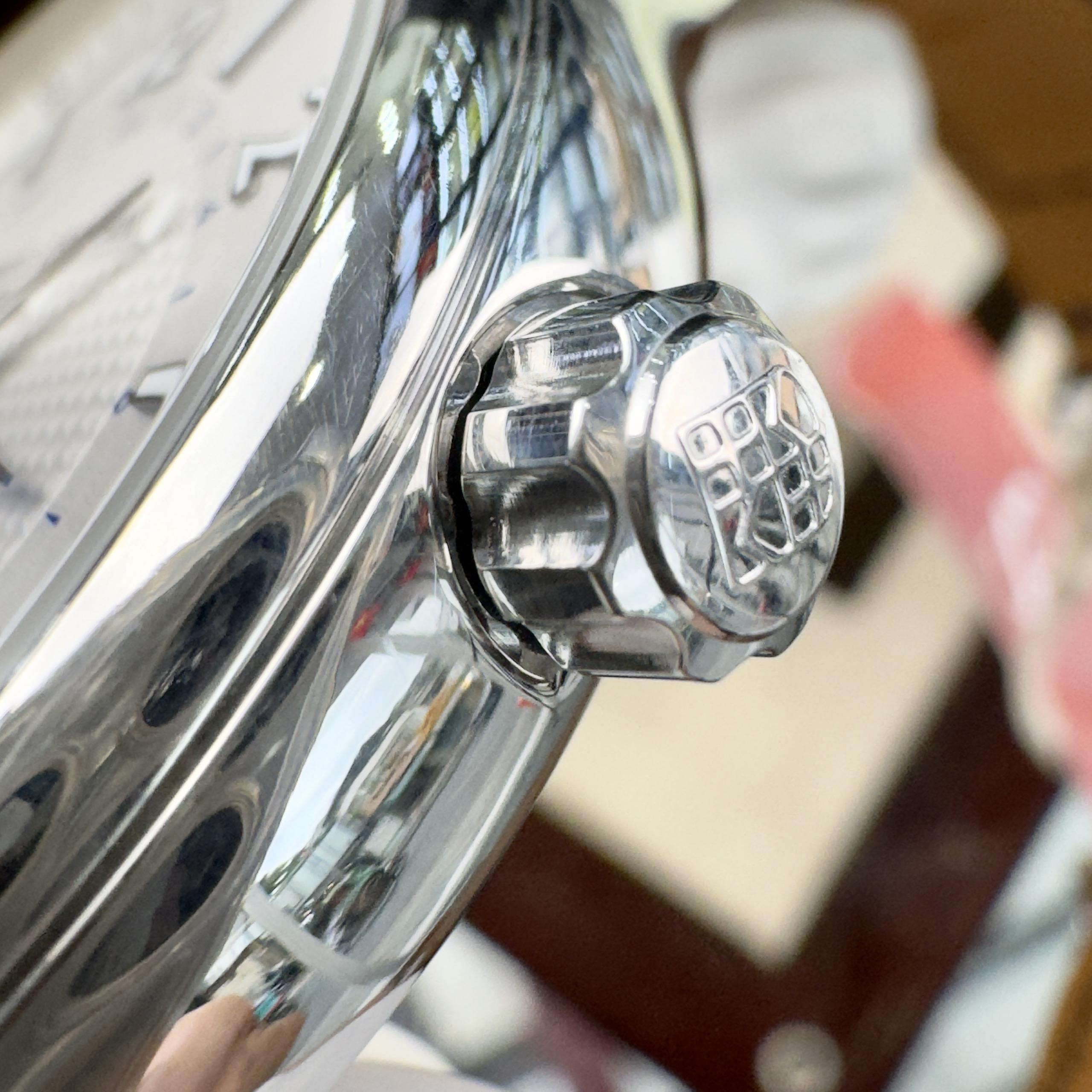 Frederique Constant Runabout GMT Limited Edition FC-350RMS5B6 Used