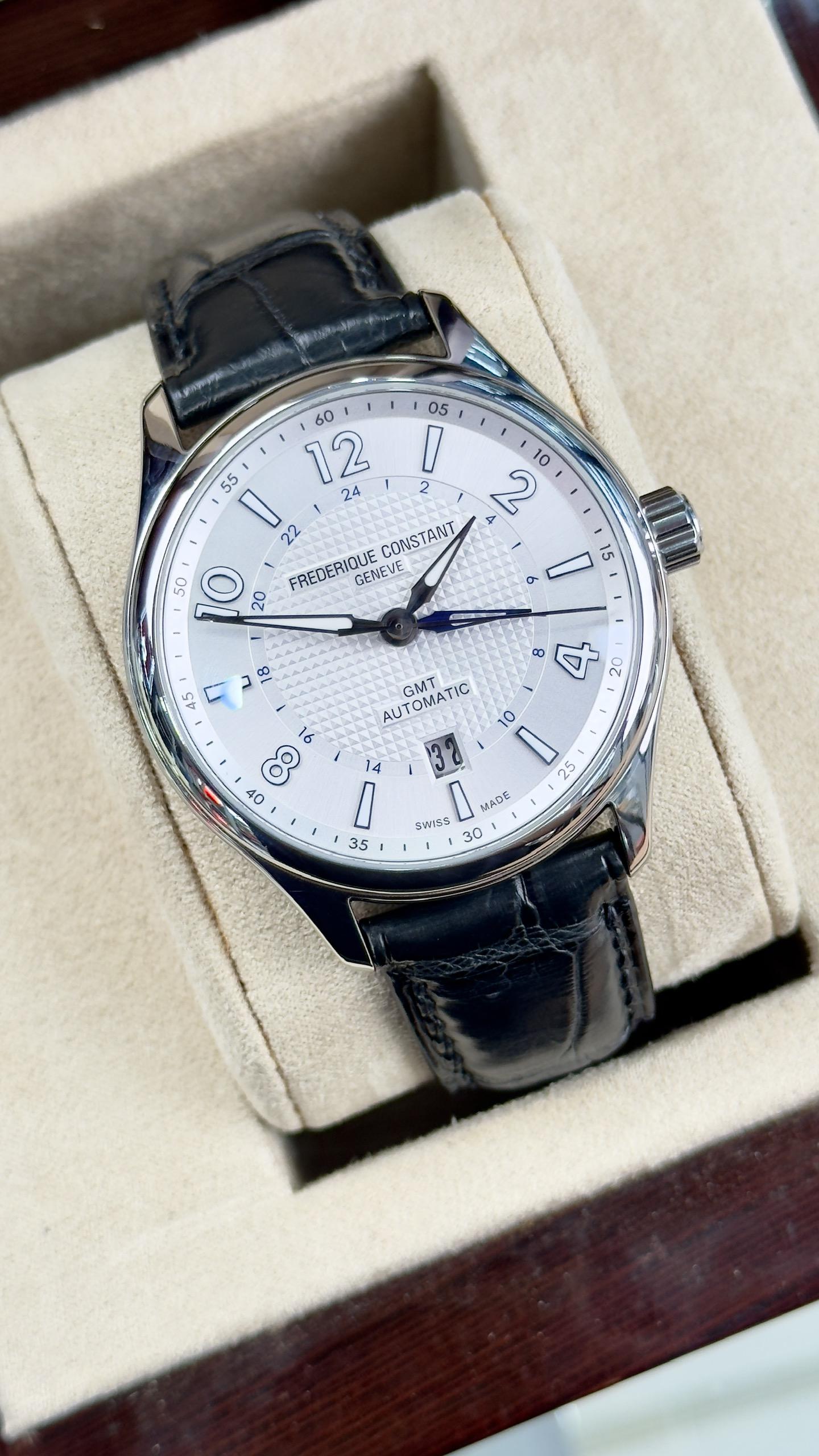 Frederique Constant Runabout GMT Limited Edition FC-350RMS5B6 Used