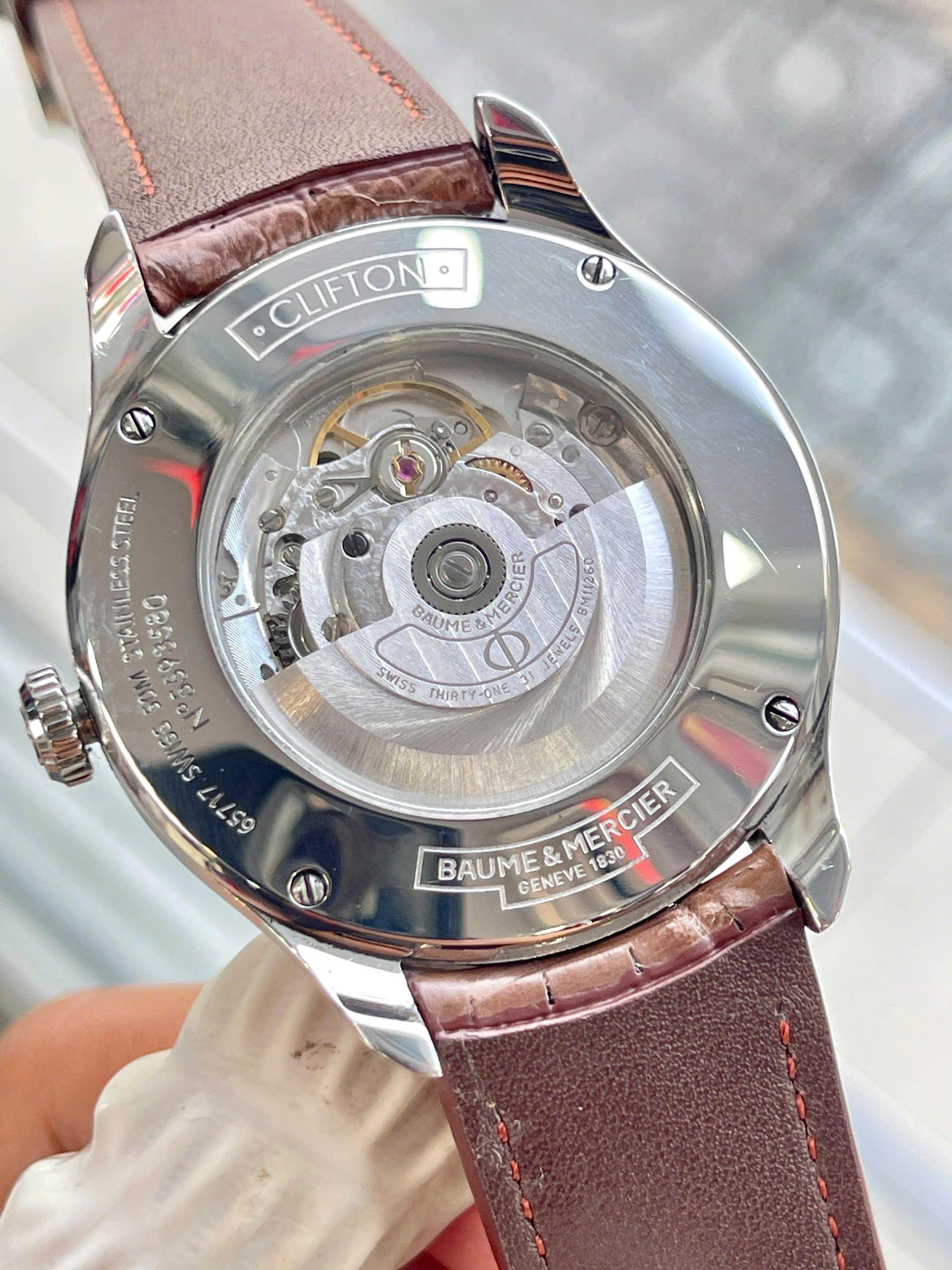 Baume & Mercier Clifton 10054 Watch 41mm Used