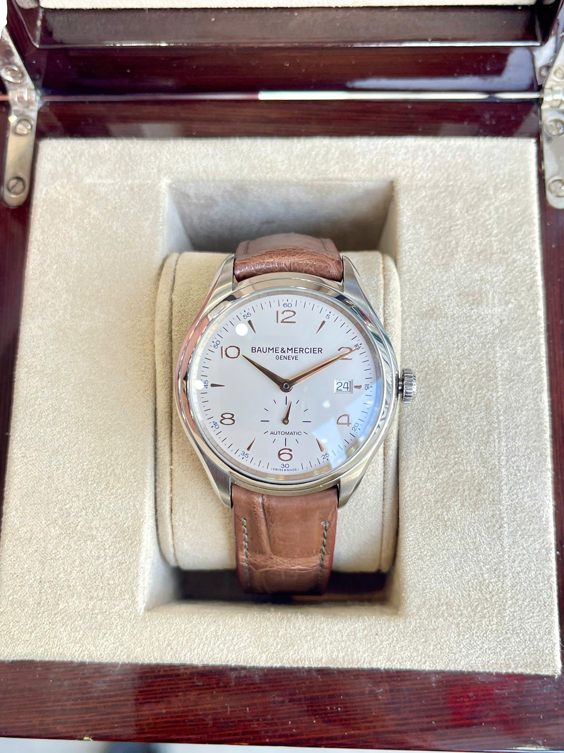 Baume & Mercier Clifton 10054 Watch 41mm Used