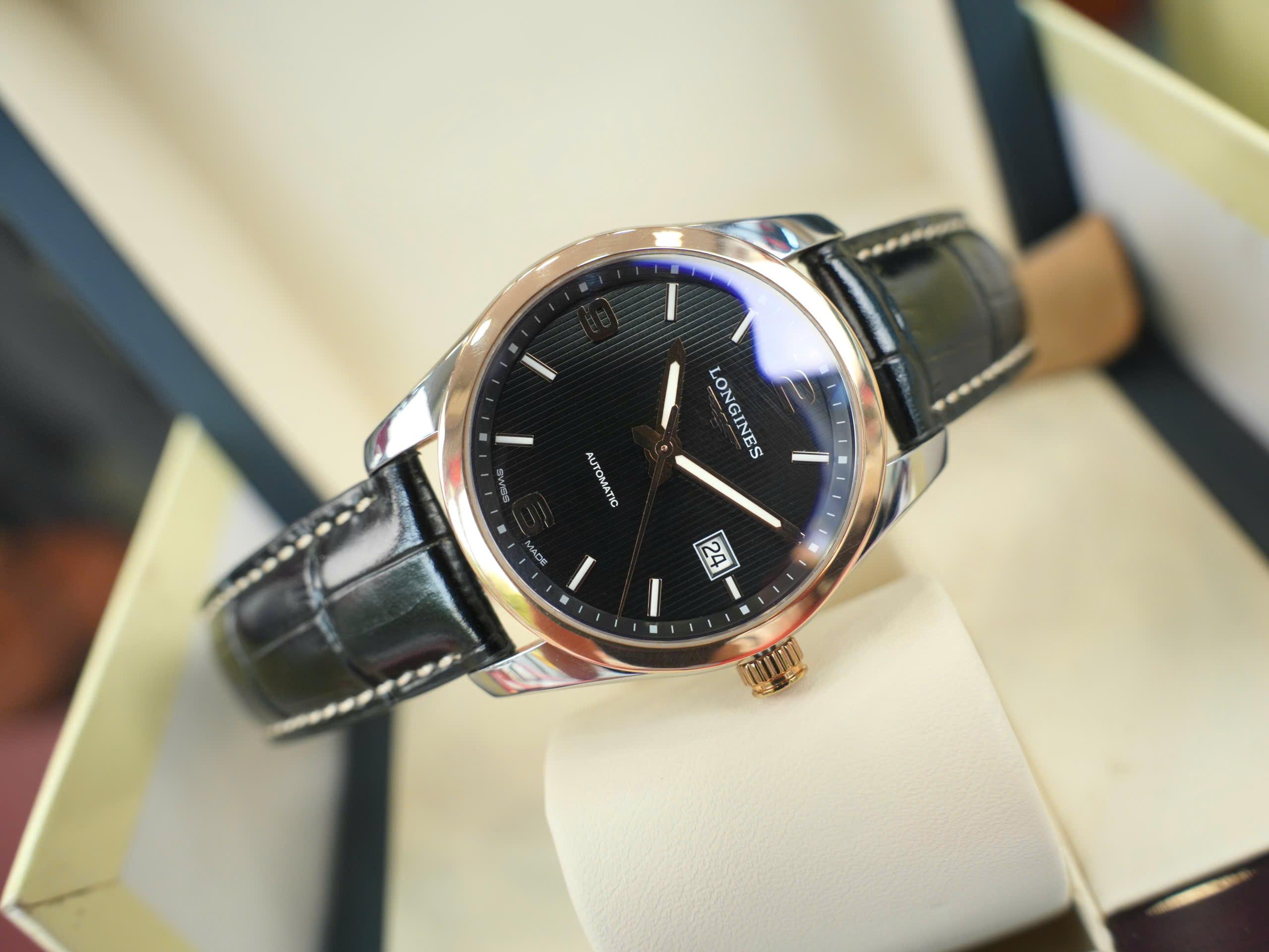 Longines Conquest Classic L2.785.5.56.3 (L27858563) Used