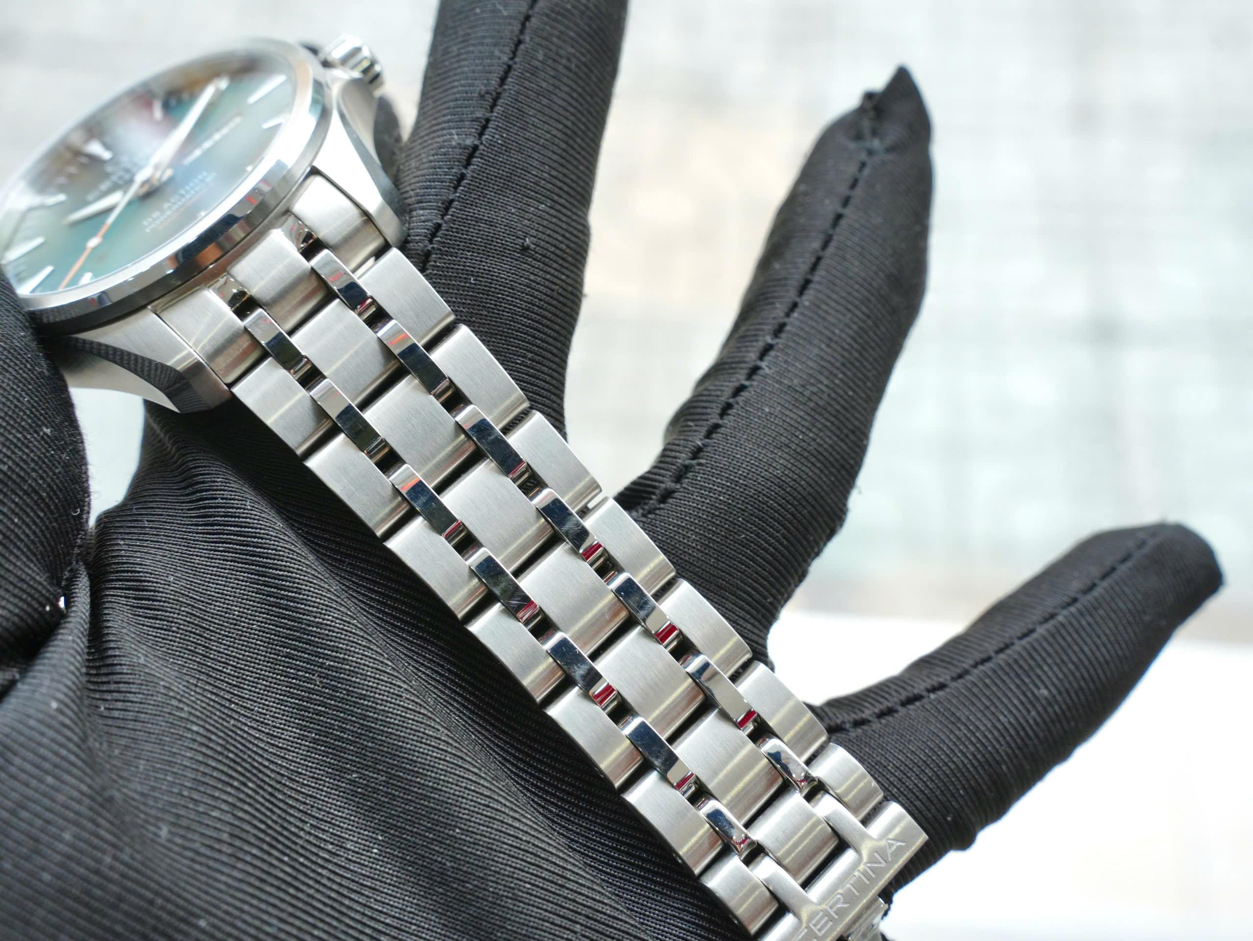 69314ea6402d1109ef541f7c