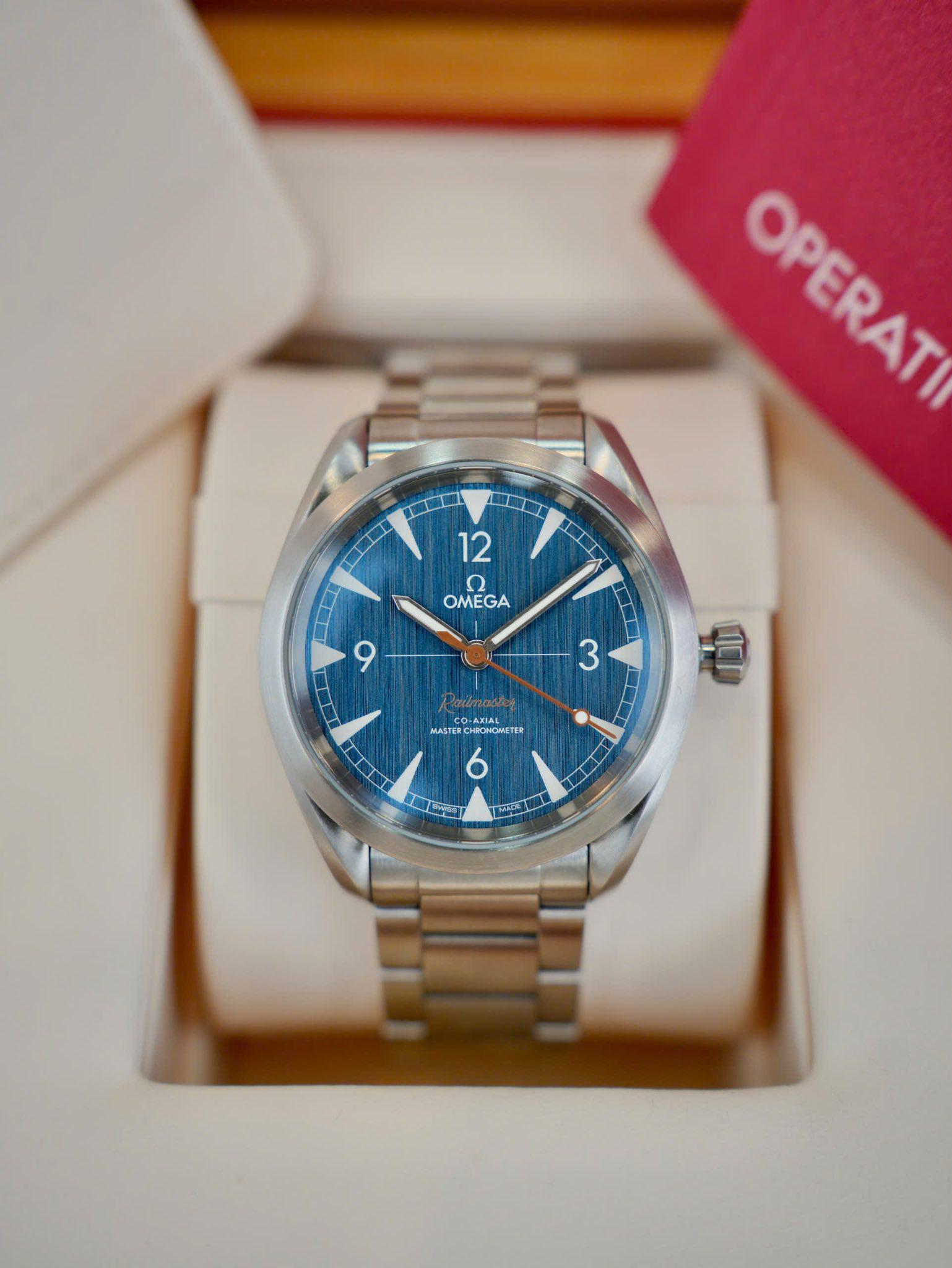 Omega Seamaster Railmaster Co-Axial Master Chronometer 220.10.40.20.03.001 Used