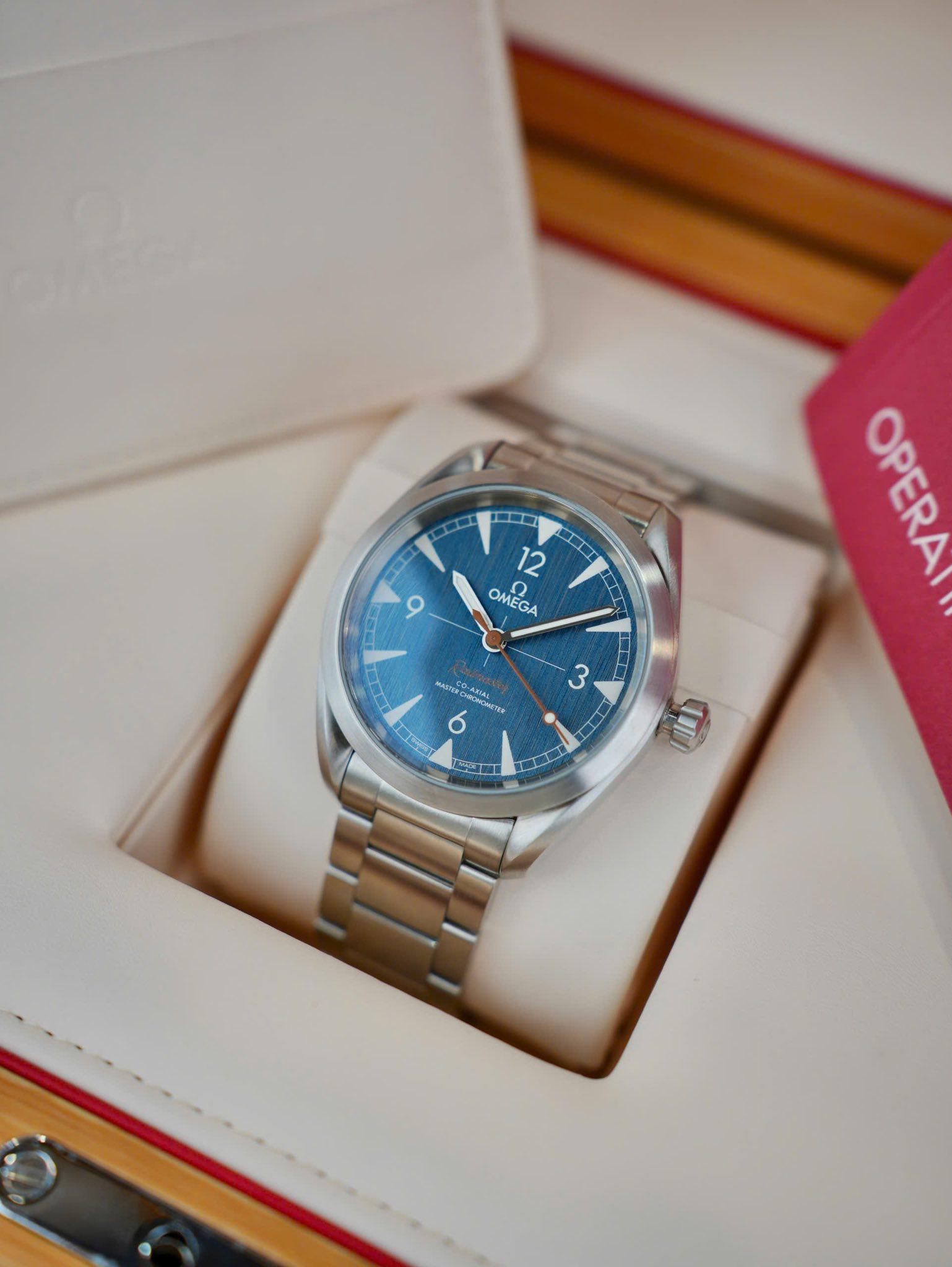 Omega Seamaster Railmaster Co-Axial Master Chronometer 220.10.40.20.03.001 Used