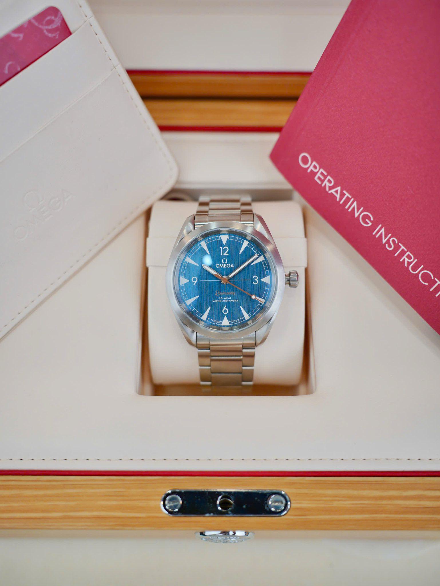 Omega Seamaster Railmaster Co-Axial Master Chronometer 220.10.40.20.03.001 Used