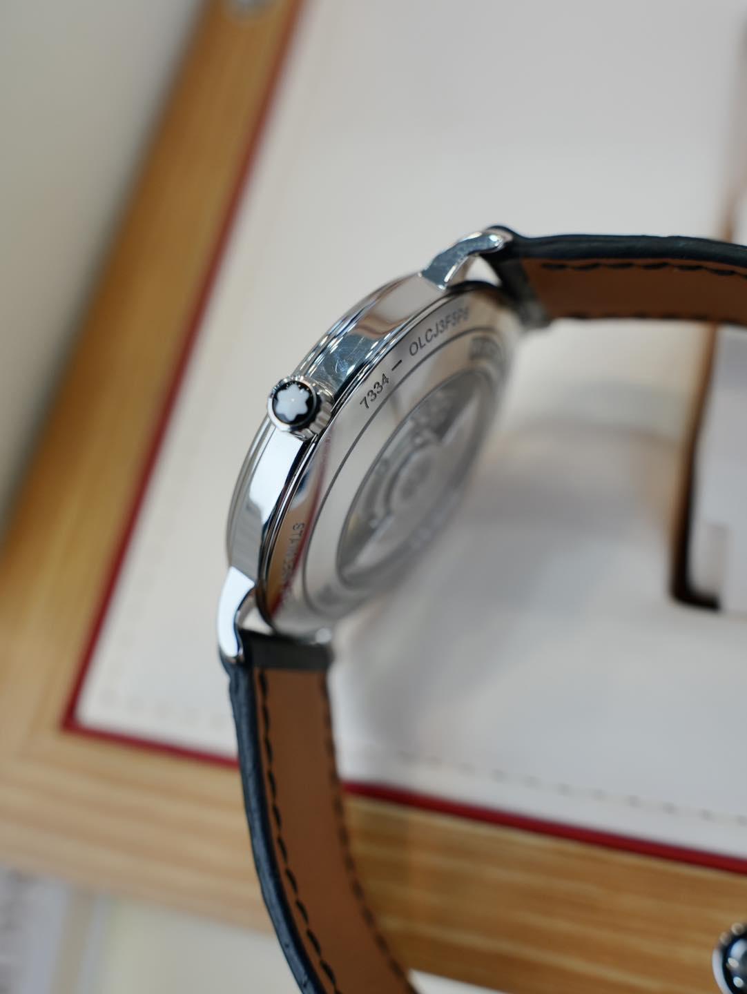 Montblanc Tradition Date Automatic 112611 37mm Used