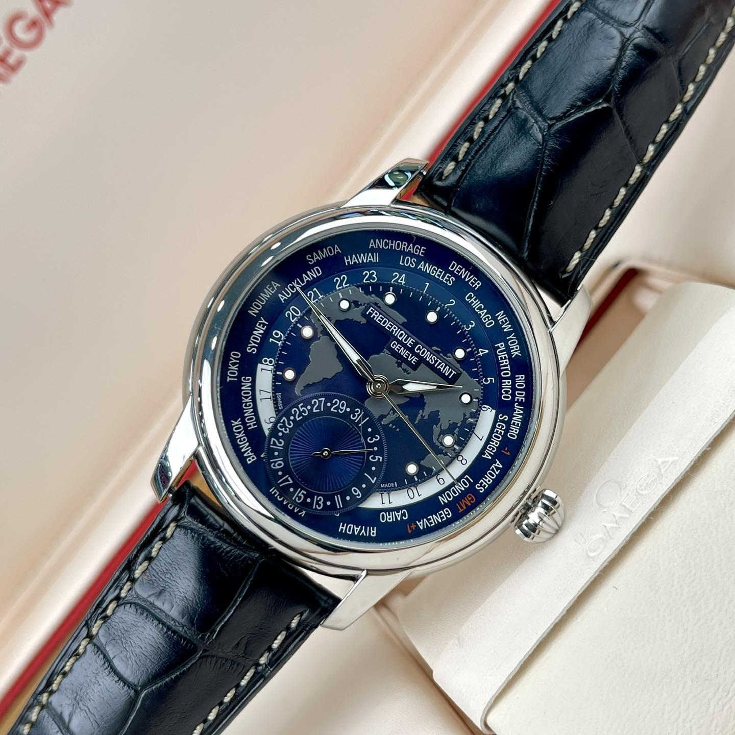 Frederique Constant Manufacture Worldtimer FC-718NWM4H6 Used