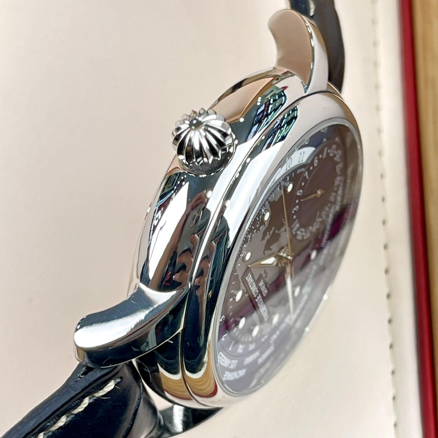 Frederique Constant Manufacture Worldtimer FC-718NWM4H6 Used