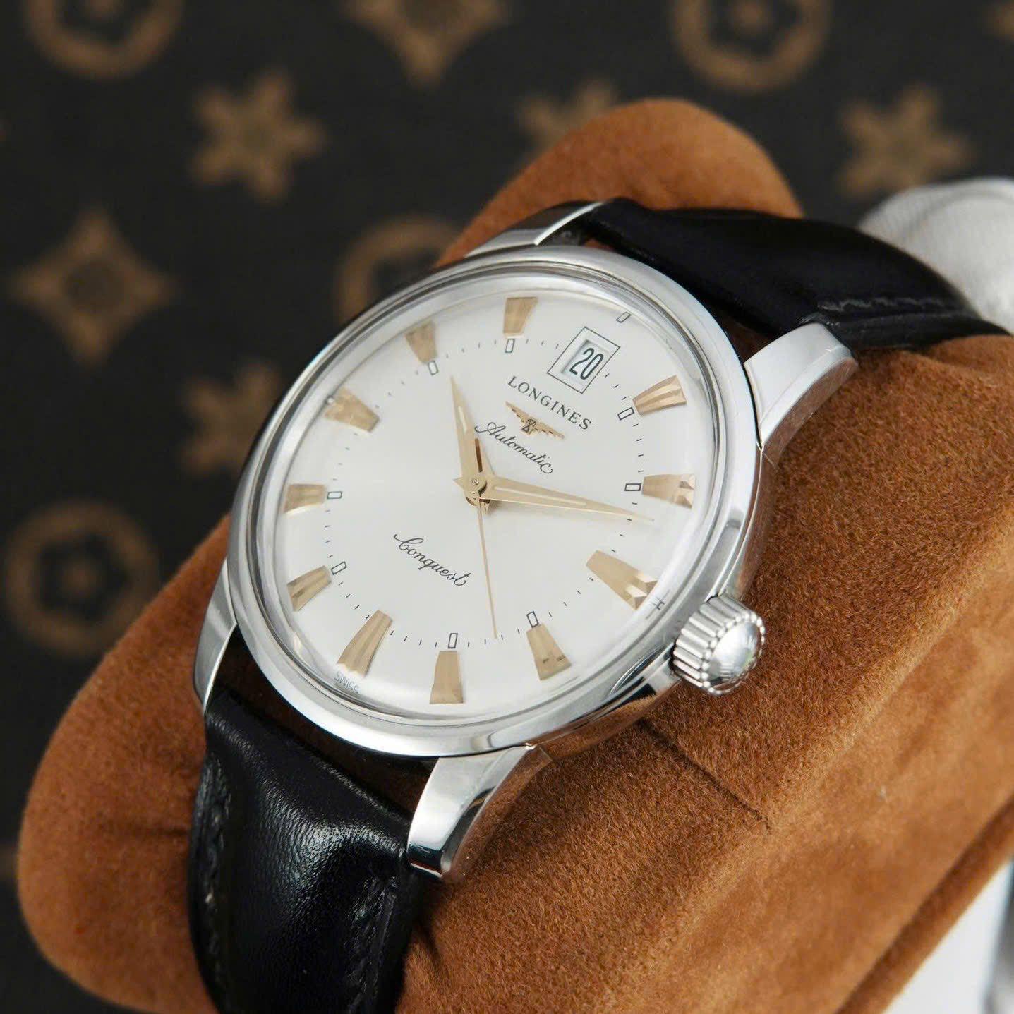 6935055b402d112a61619b20