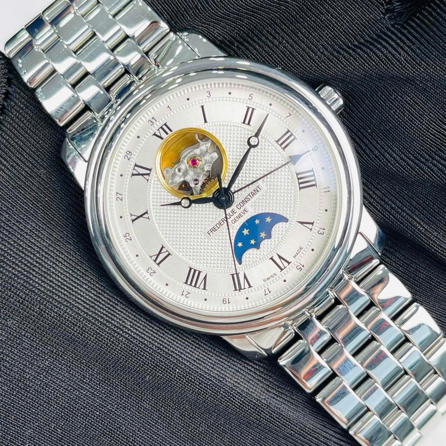 Frederique Constant Classic Open Heart FC-335MC4P6B2 Used