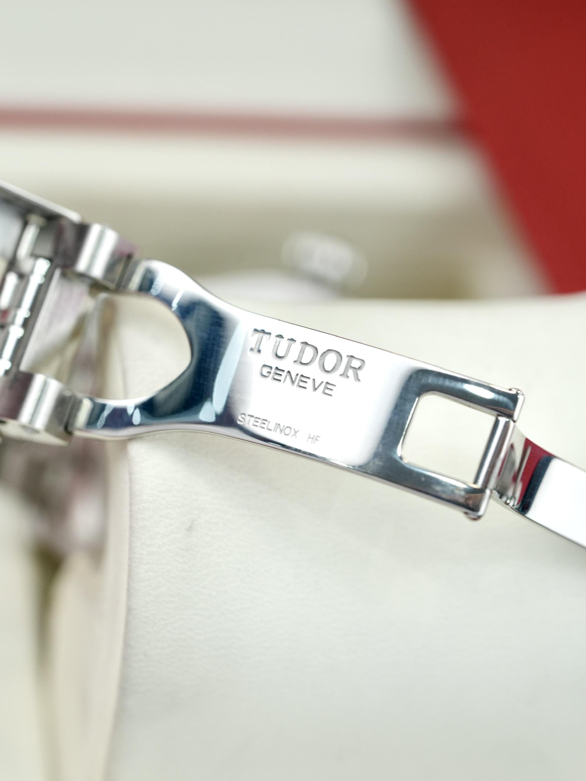 Đồng Hồ Tudor 1926 M91450-0004 36mm Automatic Used