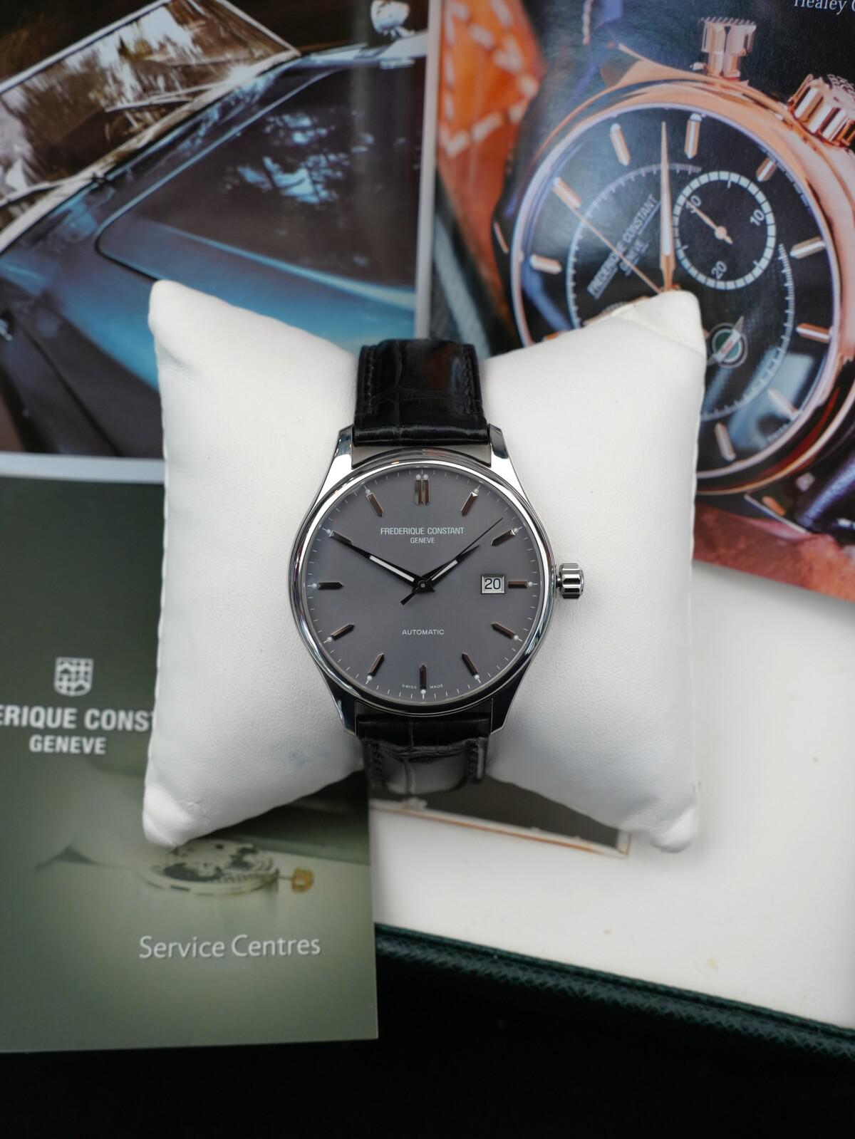 Đồng Hồ Frederique Constant Classic FC-303LGS5B6 40mm Automatic Used
