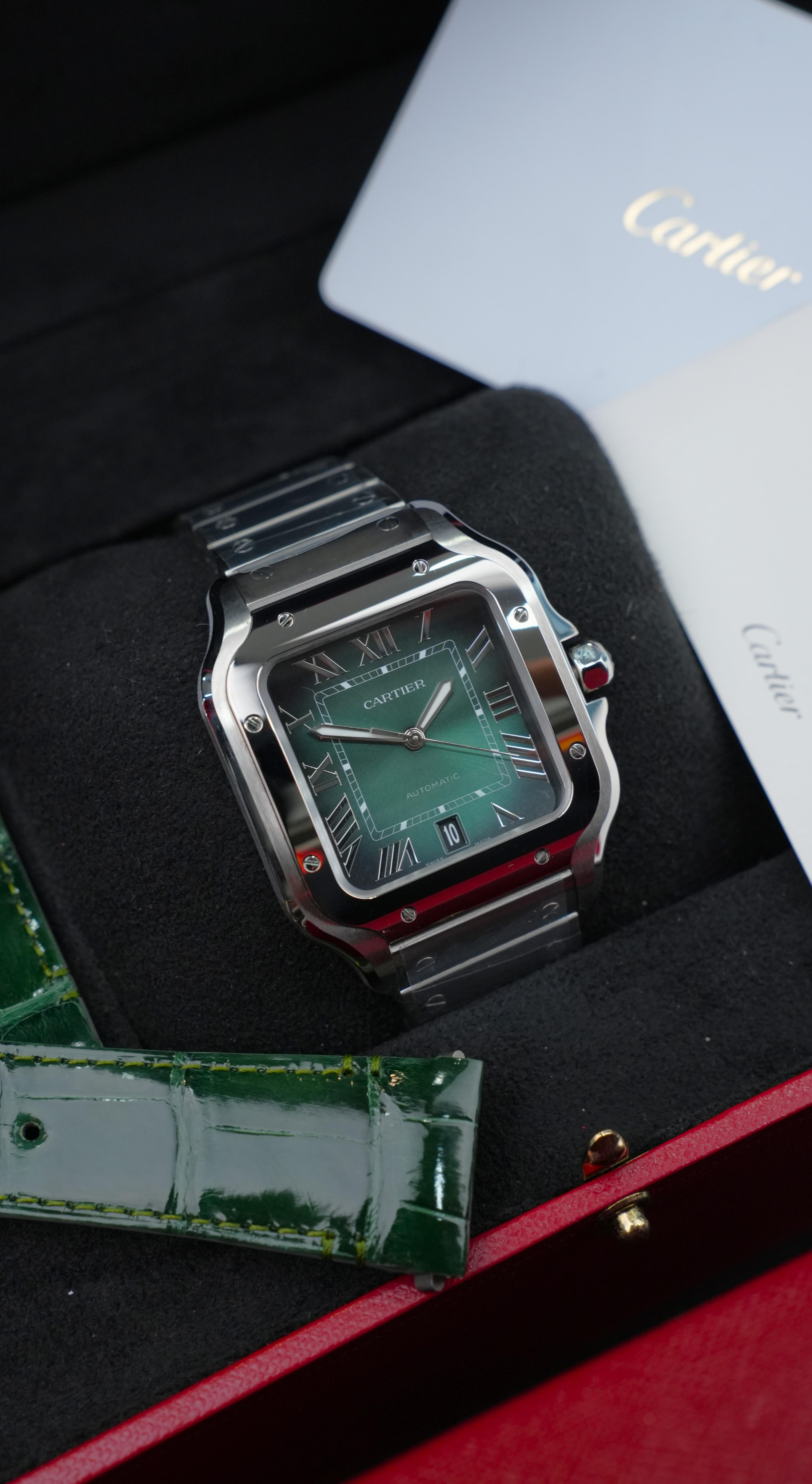 Cartier Santos de Cartier WSSA0062 Automatic – Thiết Kế Xanh Lá Biểu Tượng Hơn 100 Năm